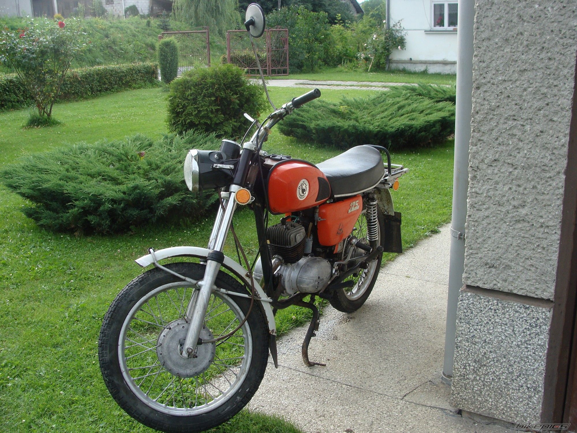 Bike Photo 1723174