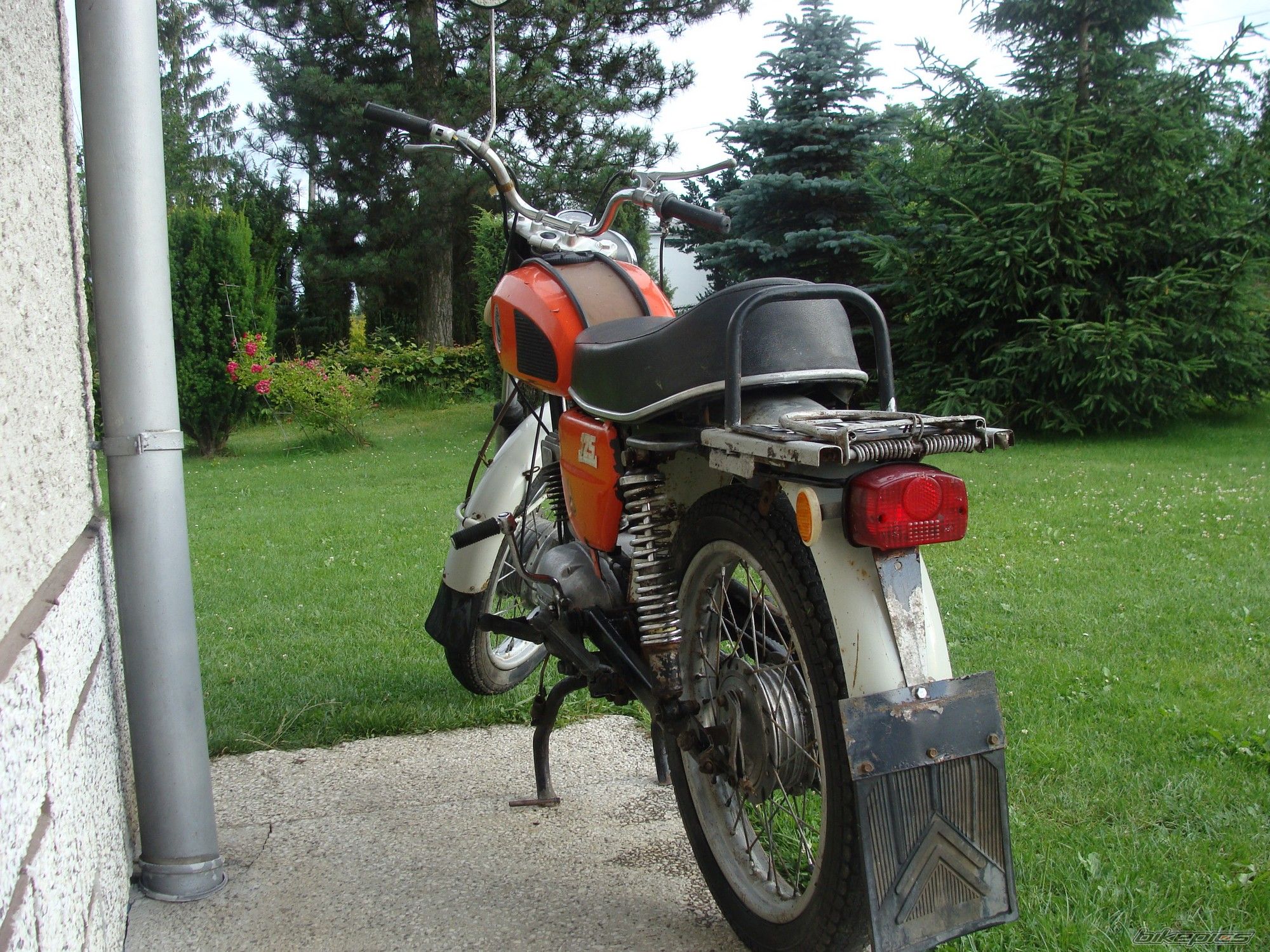 Bike Photo 1723176