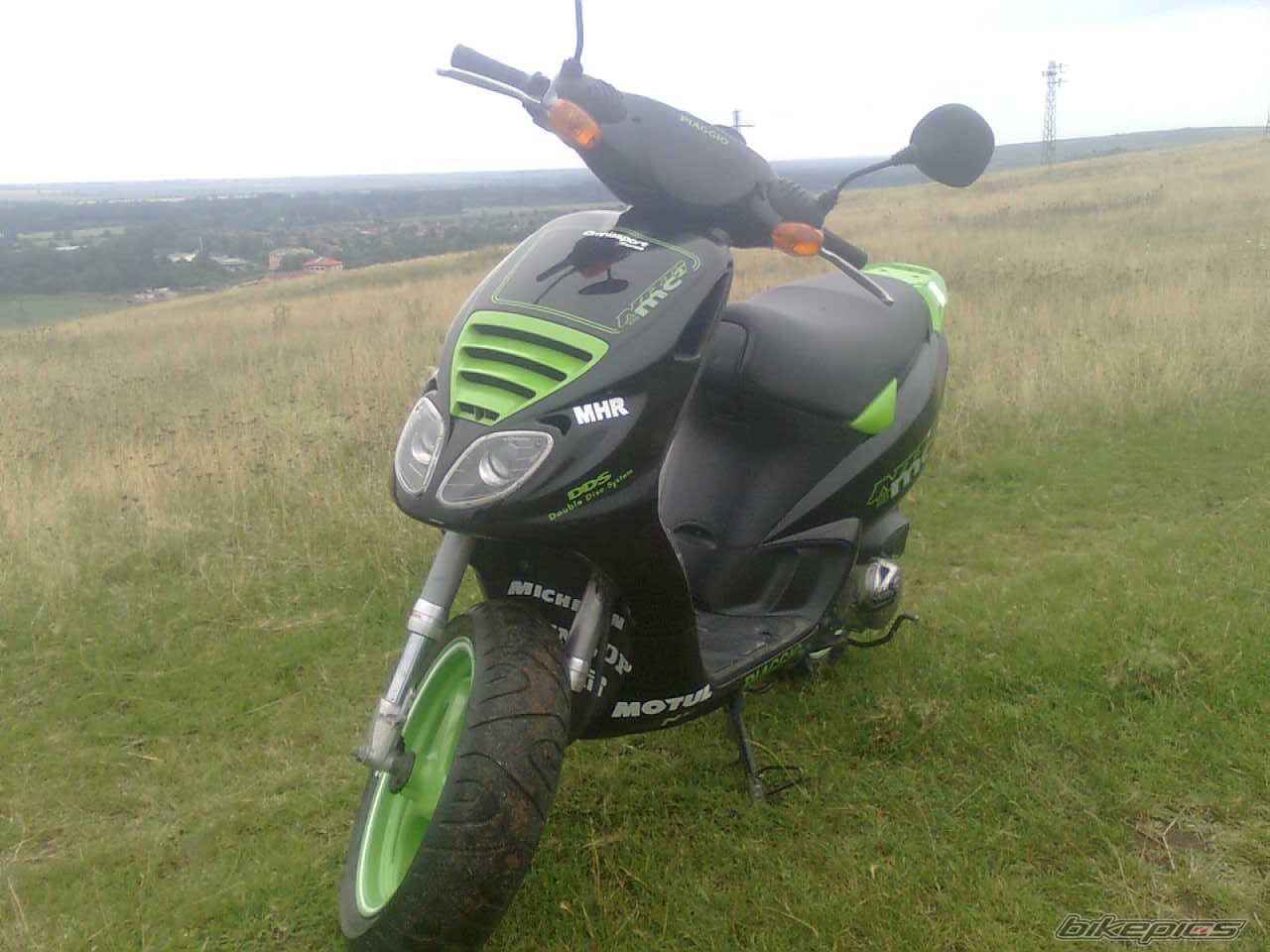 Photo 1723449