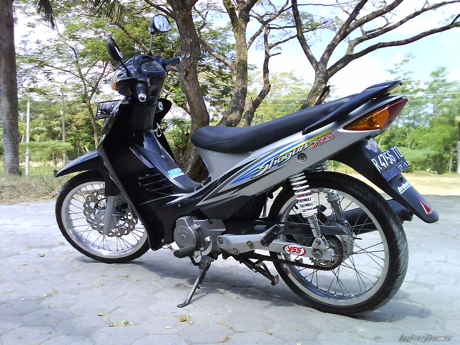 Photo 1723796