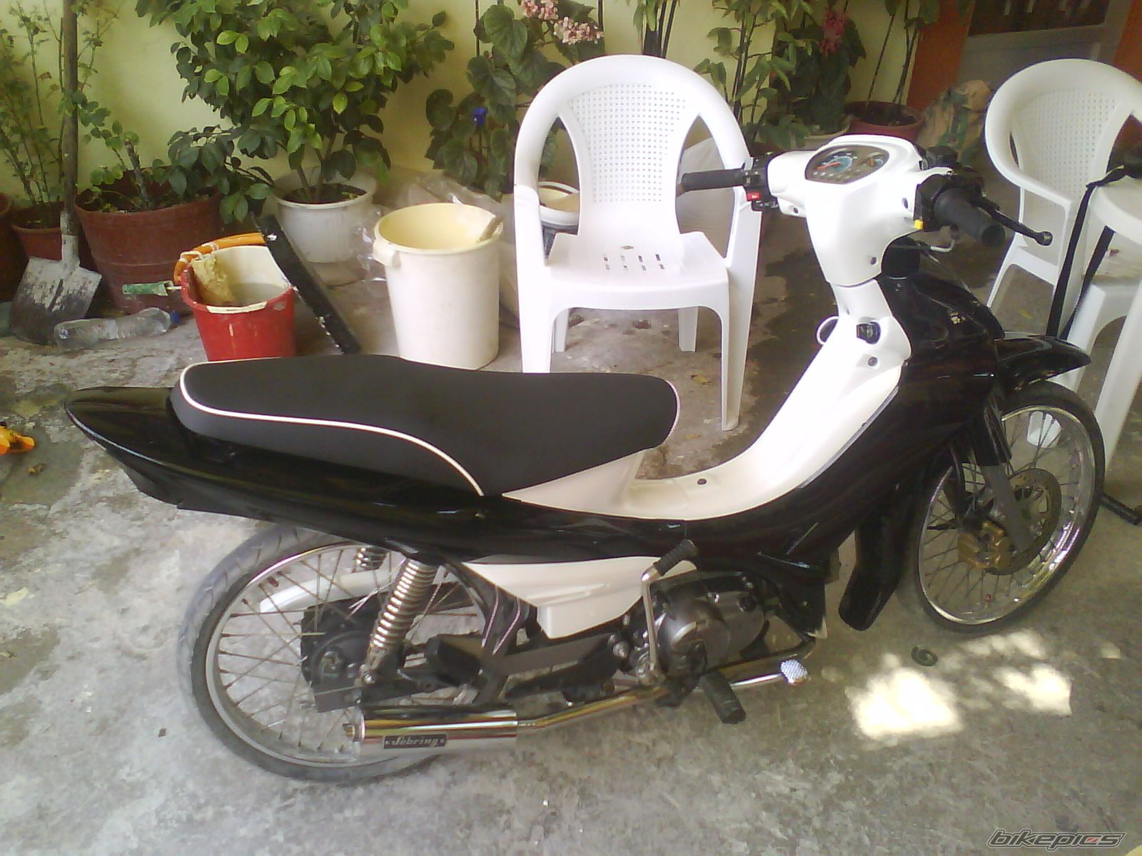 Bike Photo 1724011