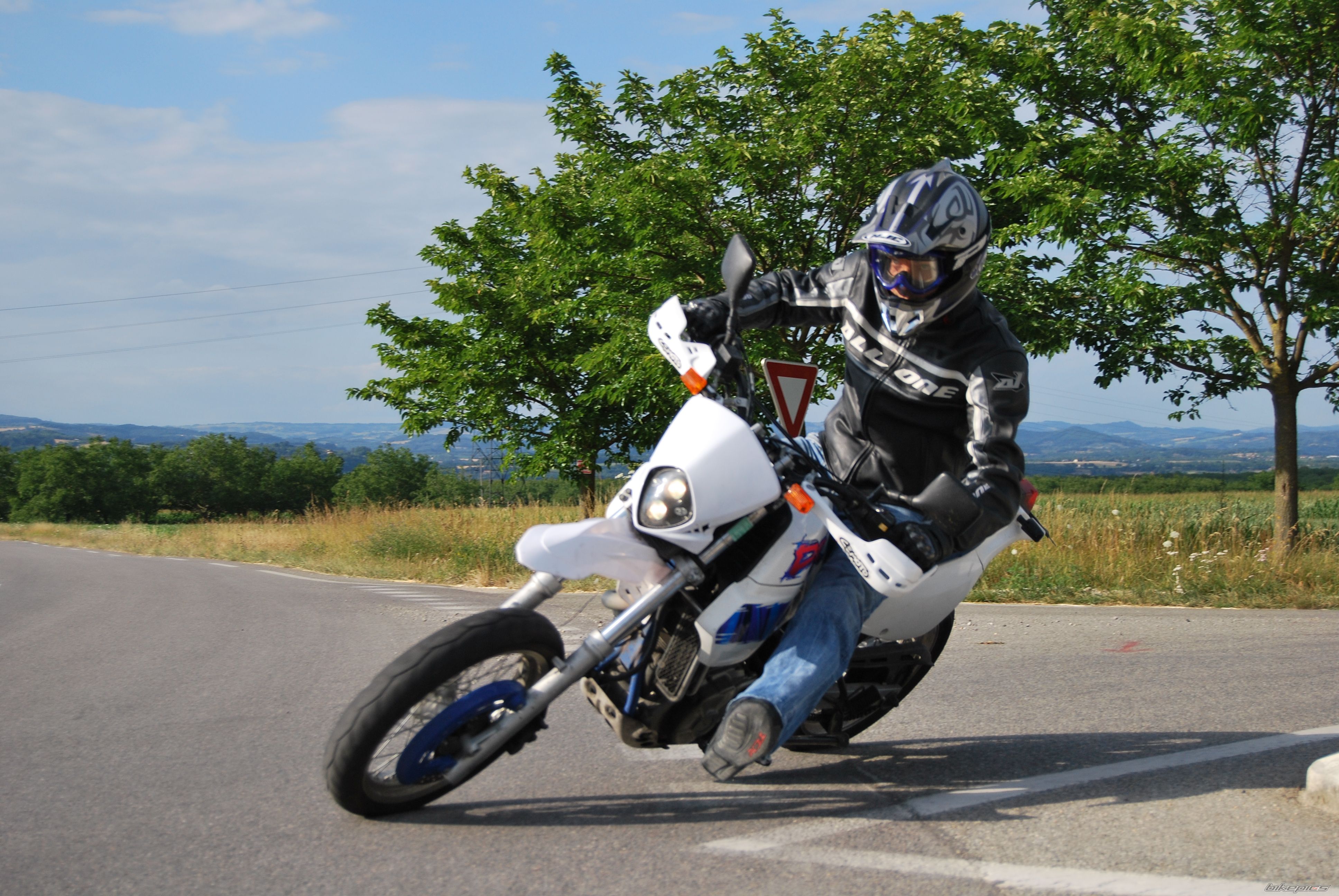 Bike Photo 1724016
