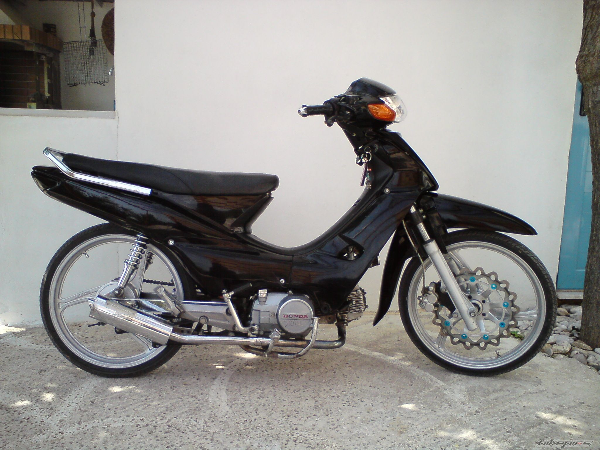 Bike Photo 1724806