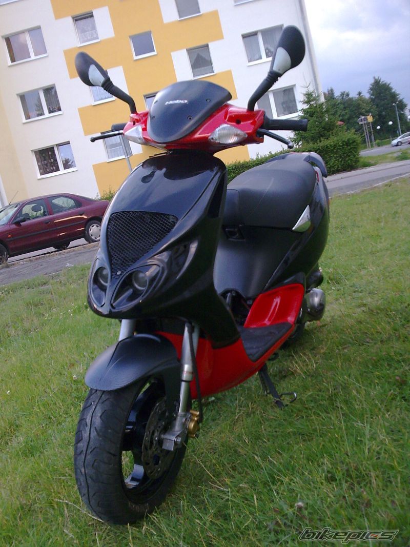 Photo 1725160