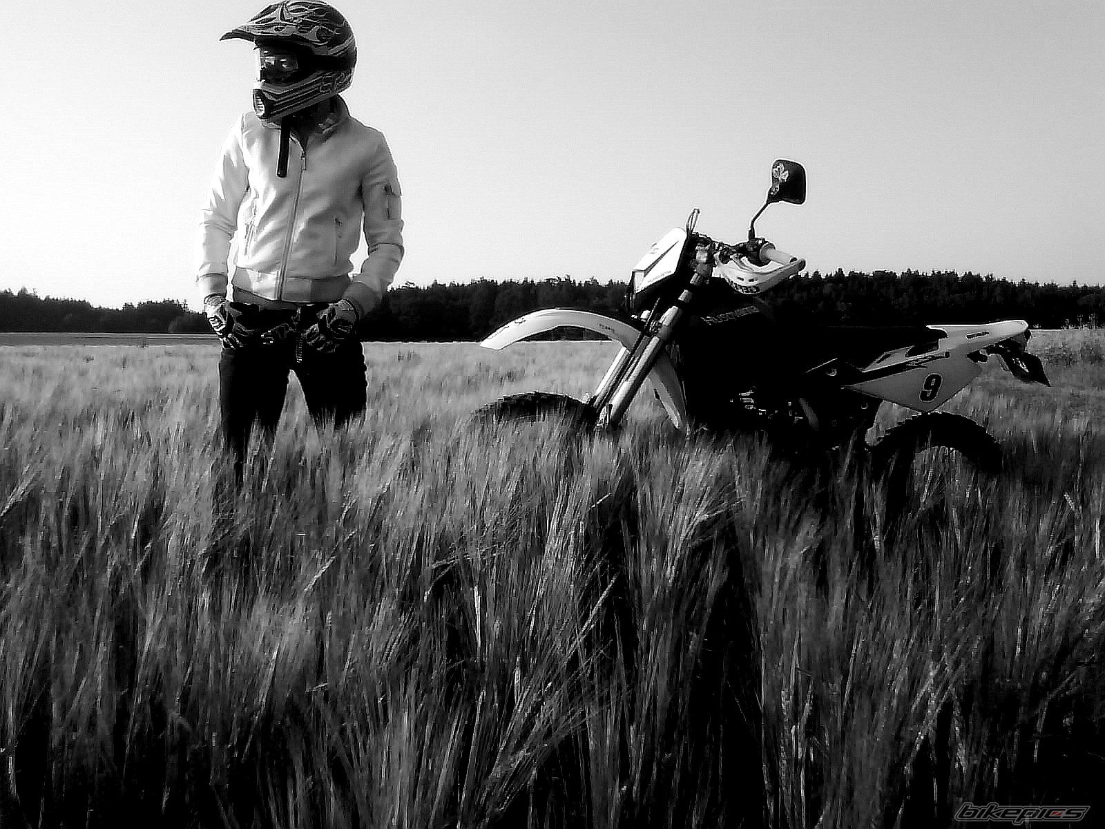 Photo 1725756