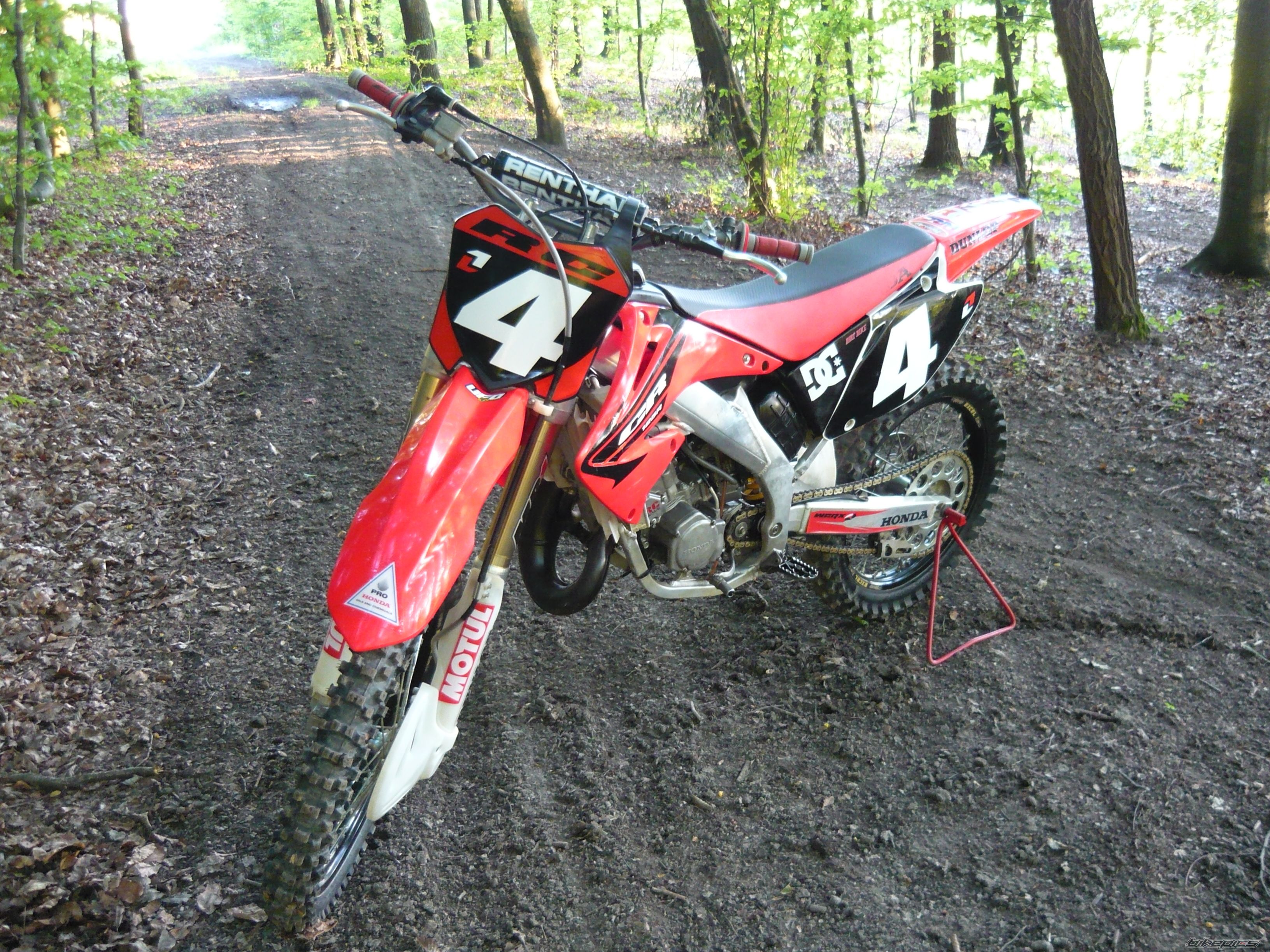 Photo 1725914