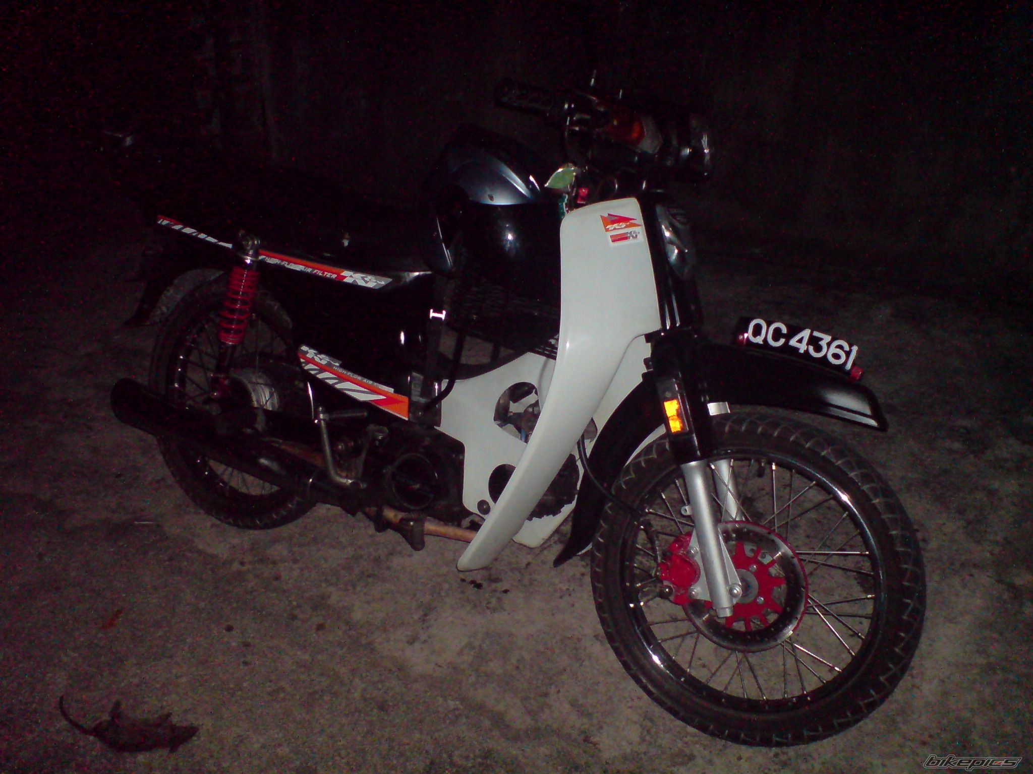 Photo 1726056