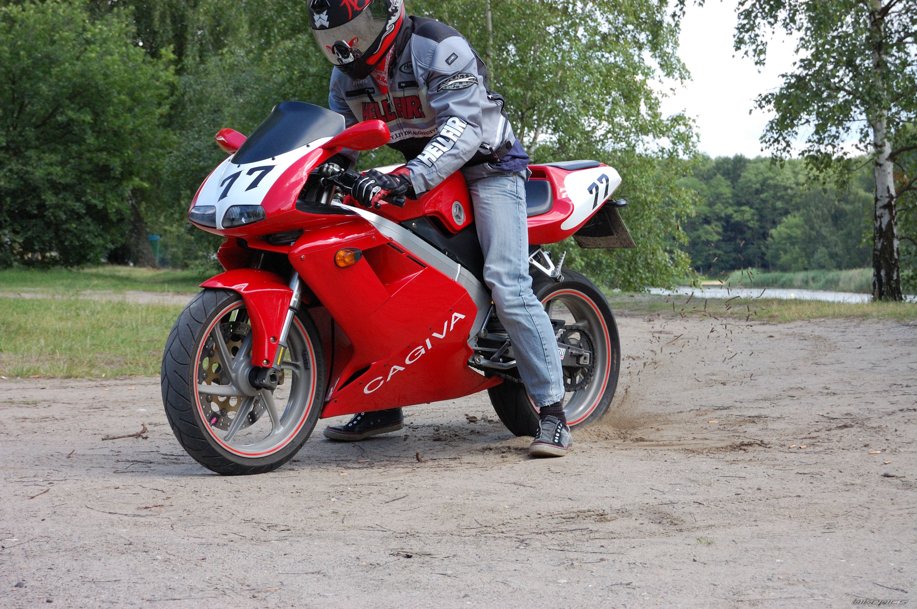 Bike Photo 1726954