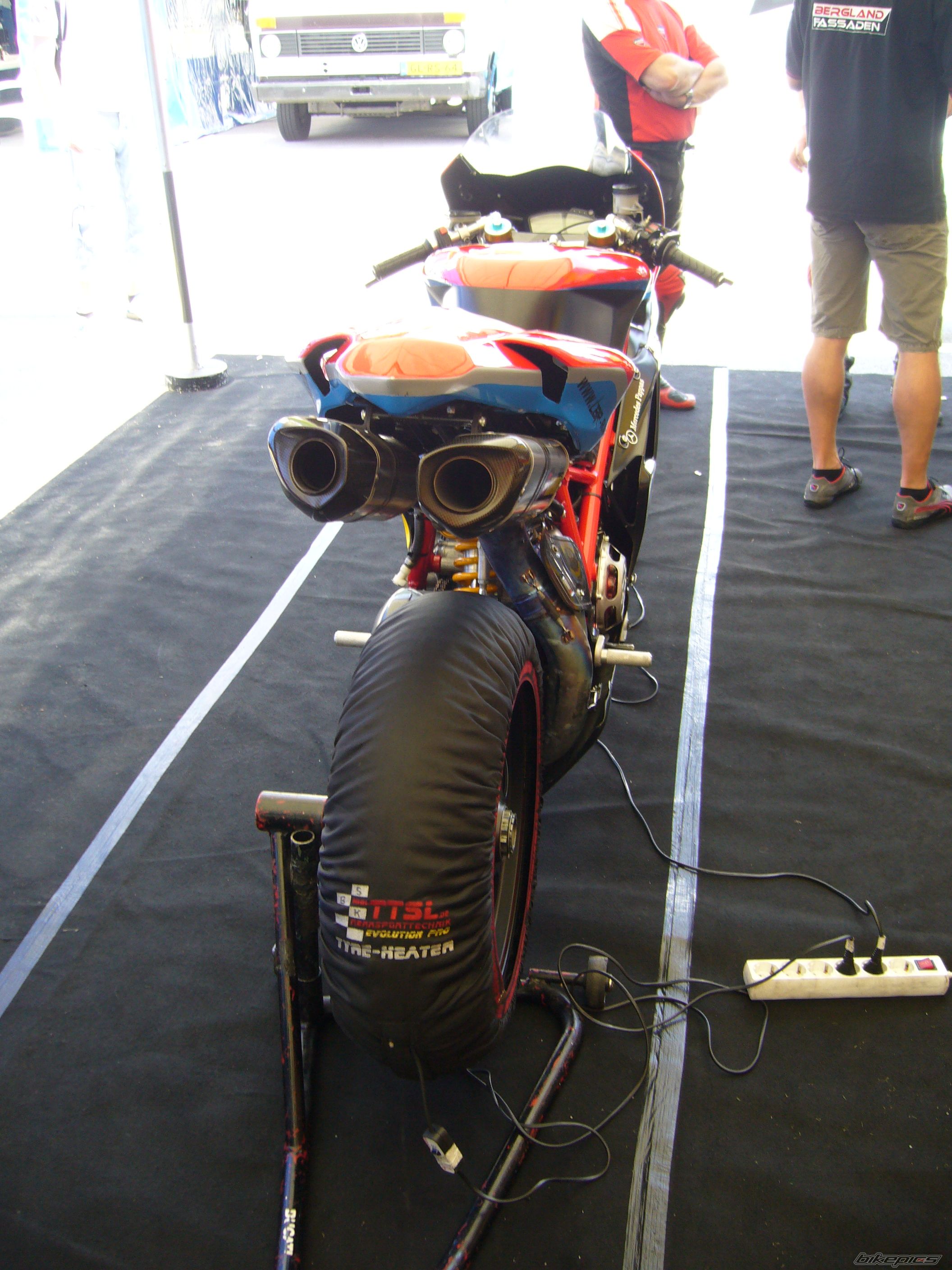 Photo 1727372