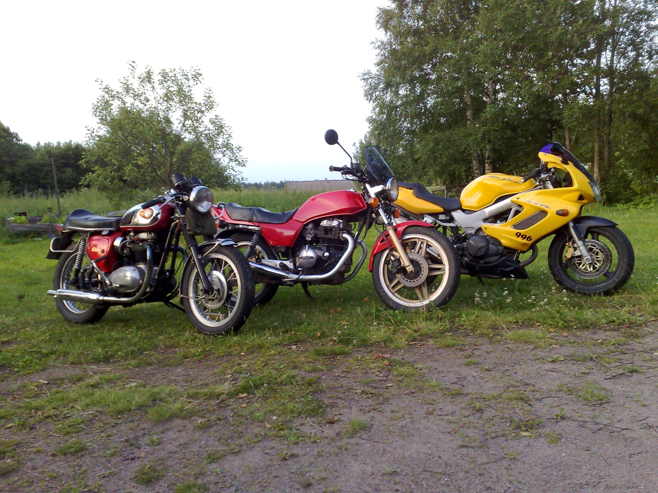 Photo 1727801