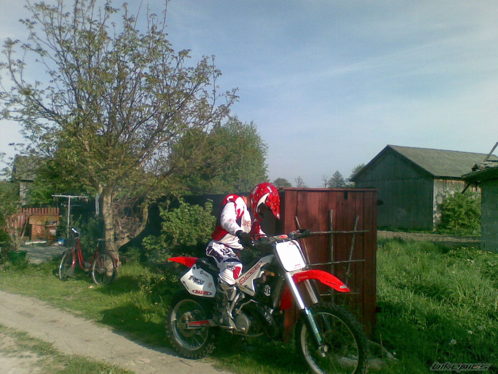 Bike Photo 1728044