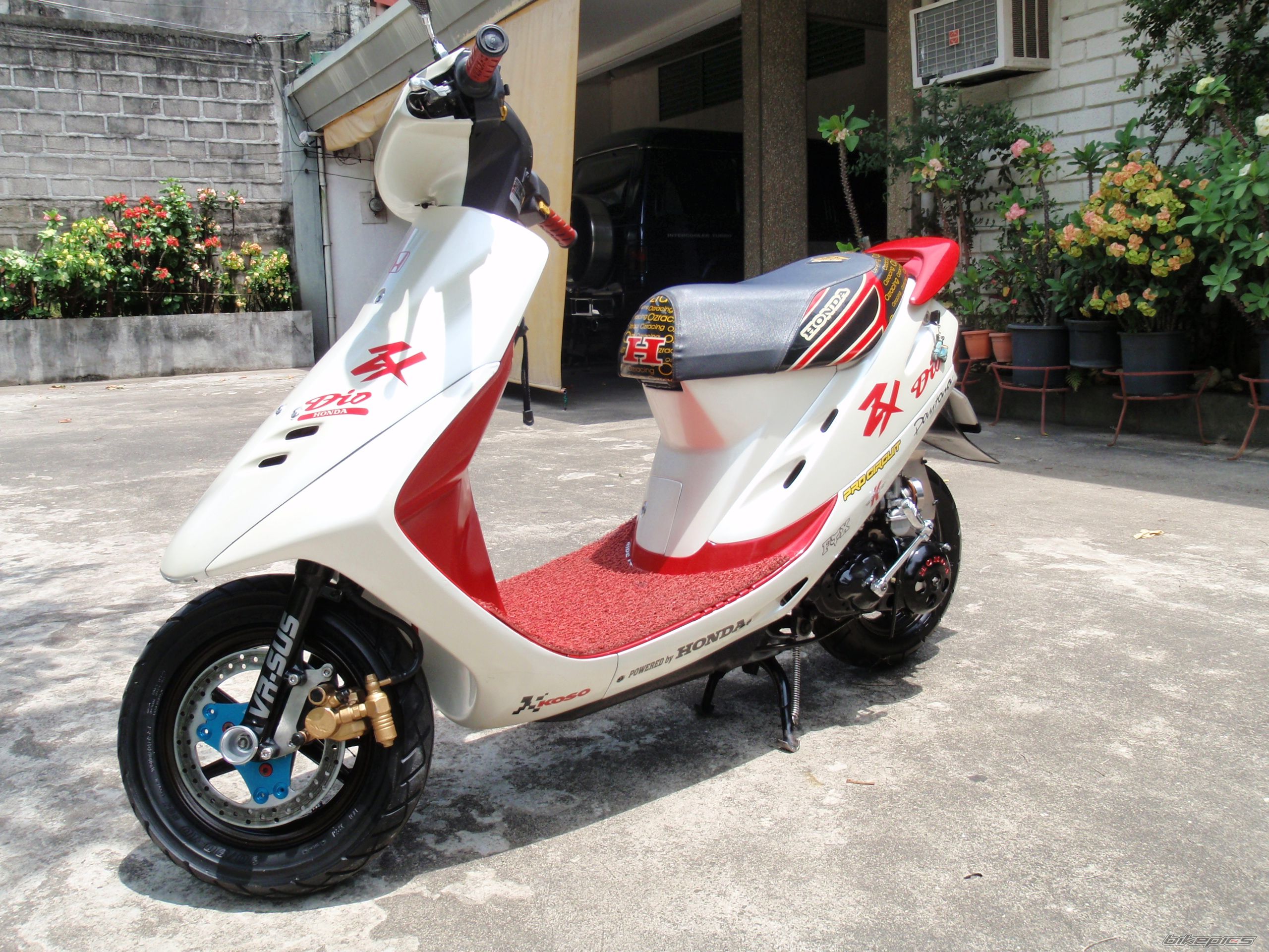 Bike Photo 1728636