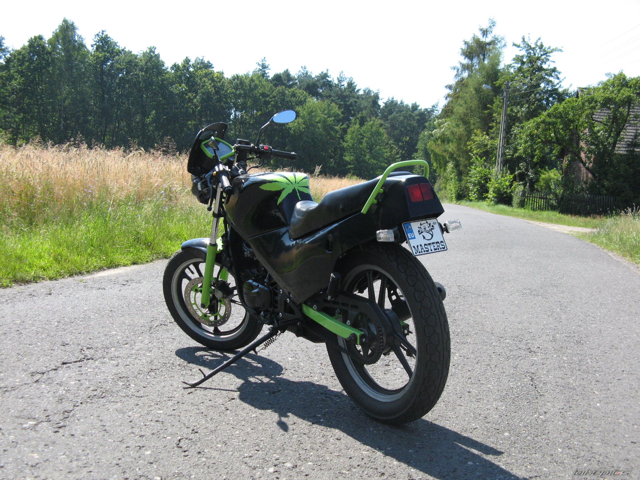Photo 1728693