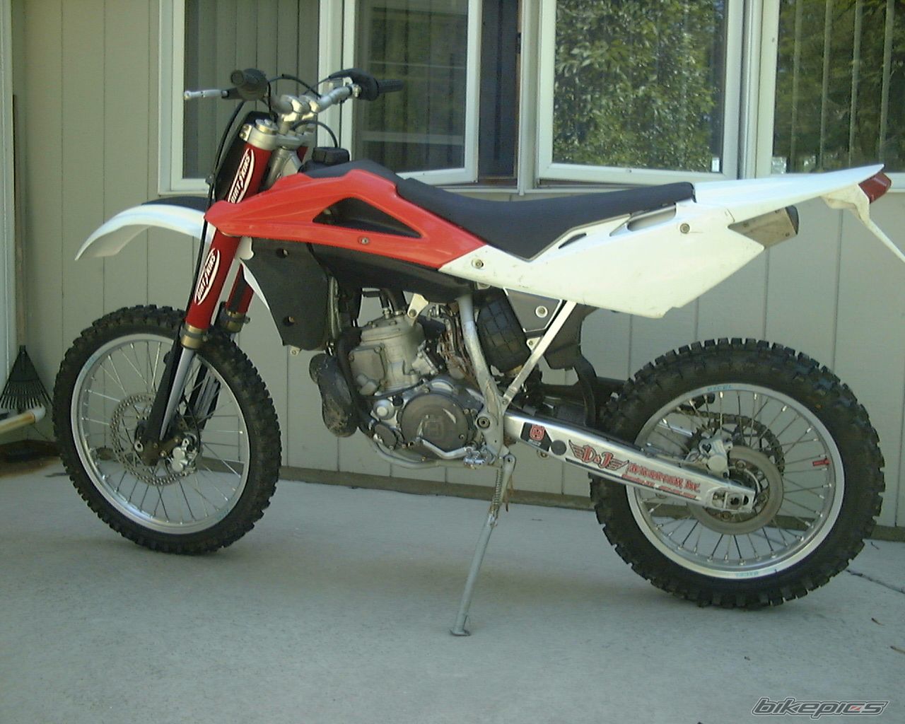 Photo 1728777