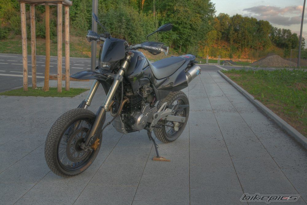 Photo 1728795