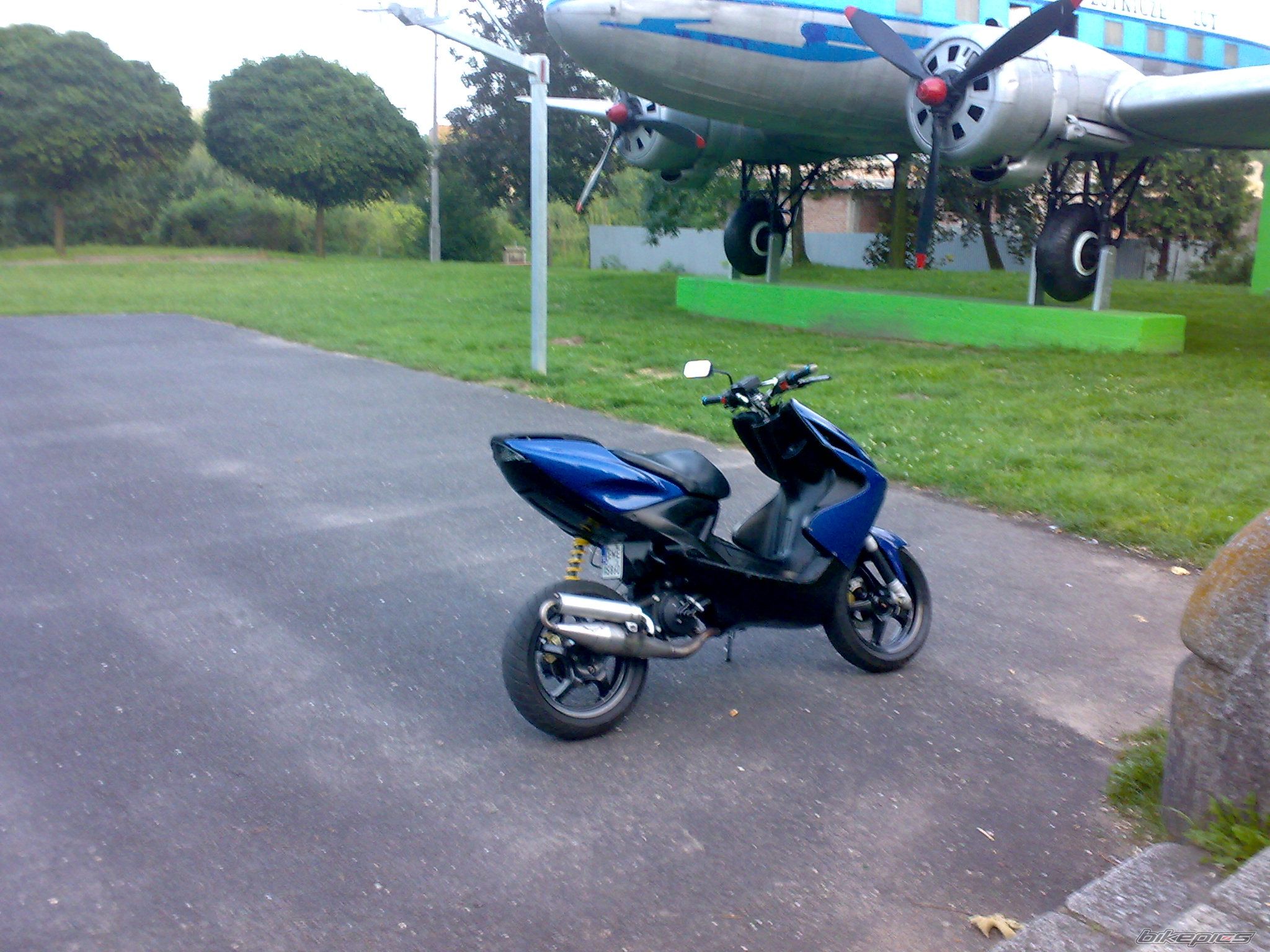 Bike Photo 1728959