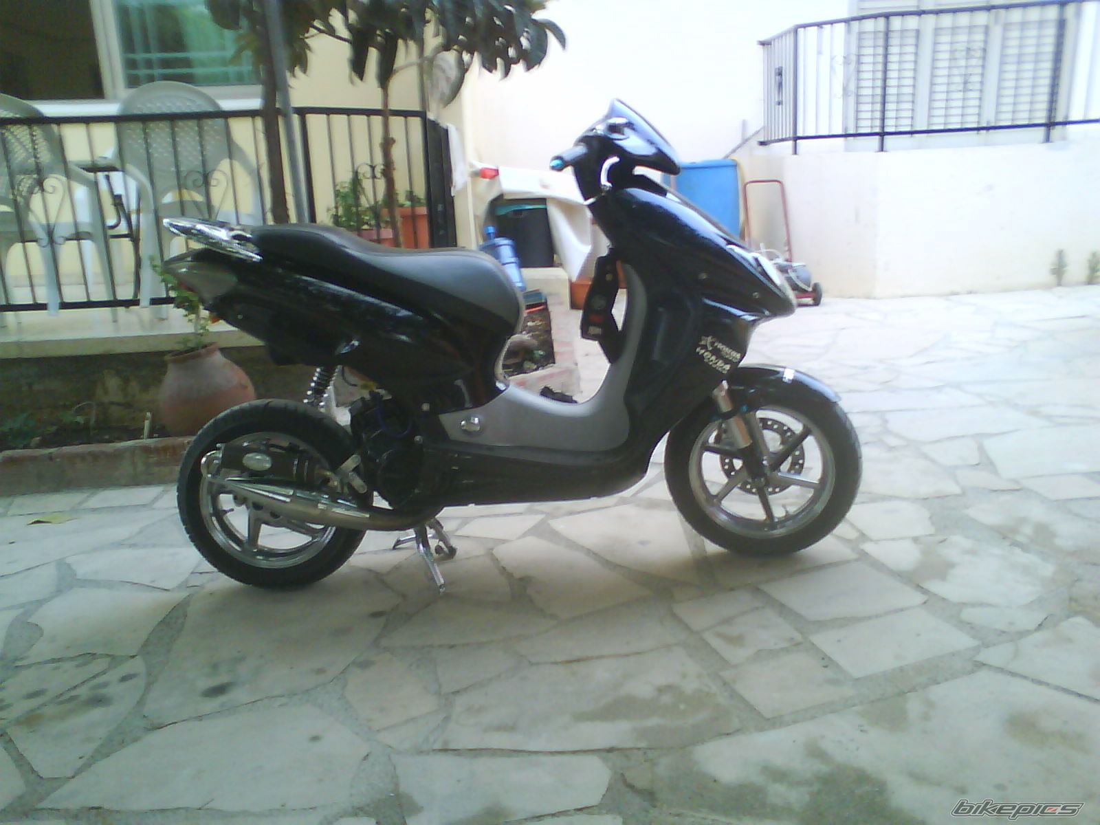 Bike Photo 1728974