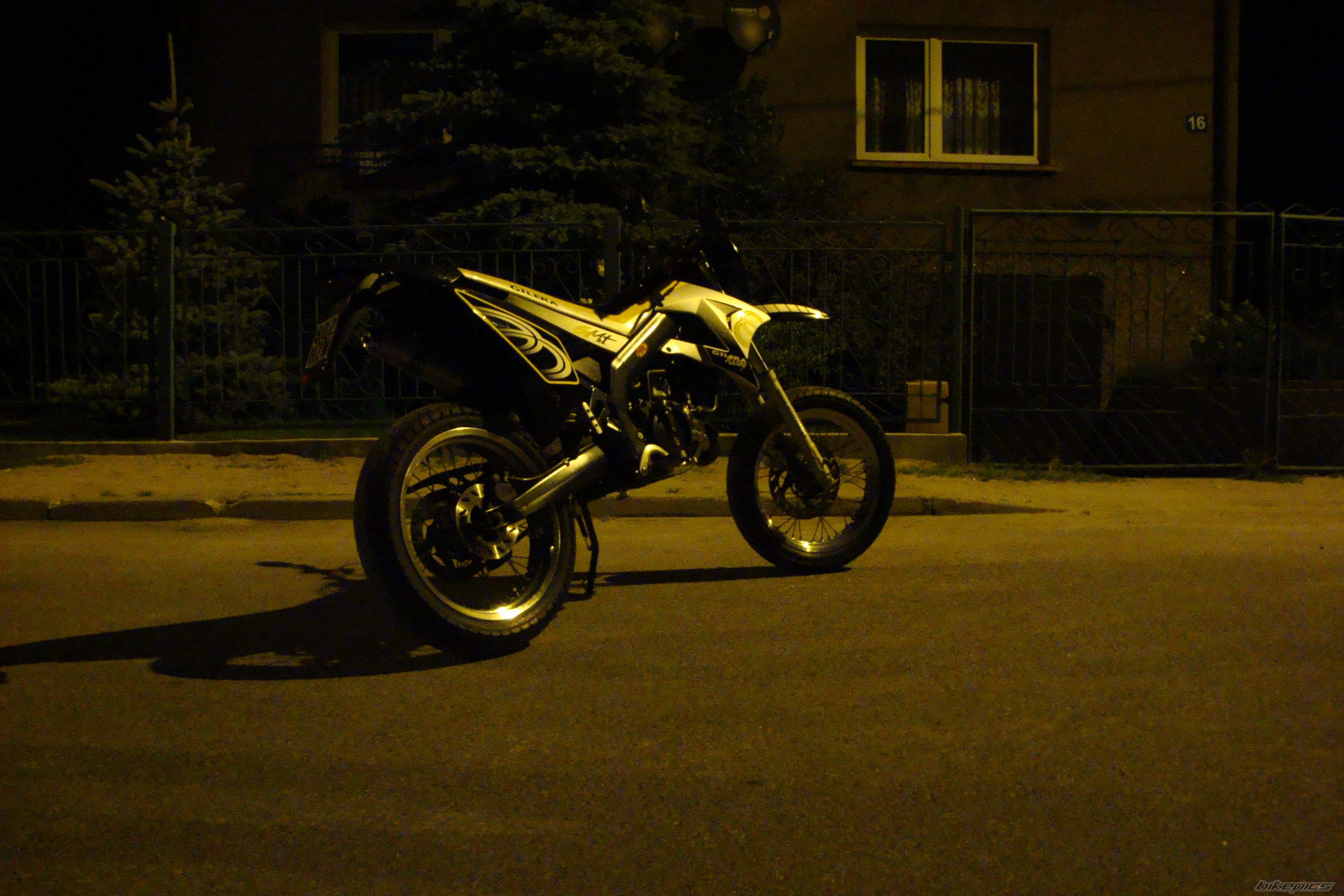 Photo 1728997