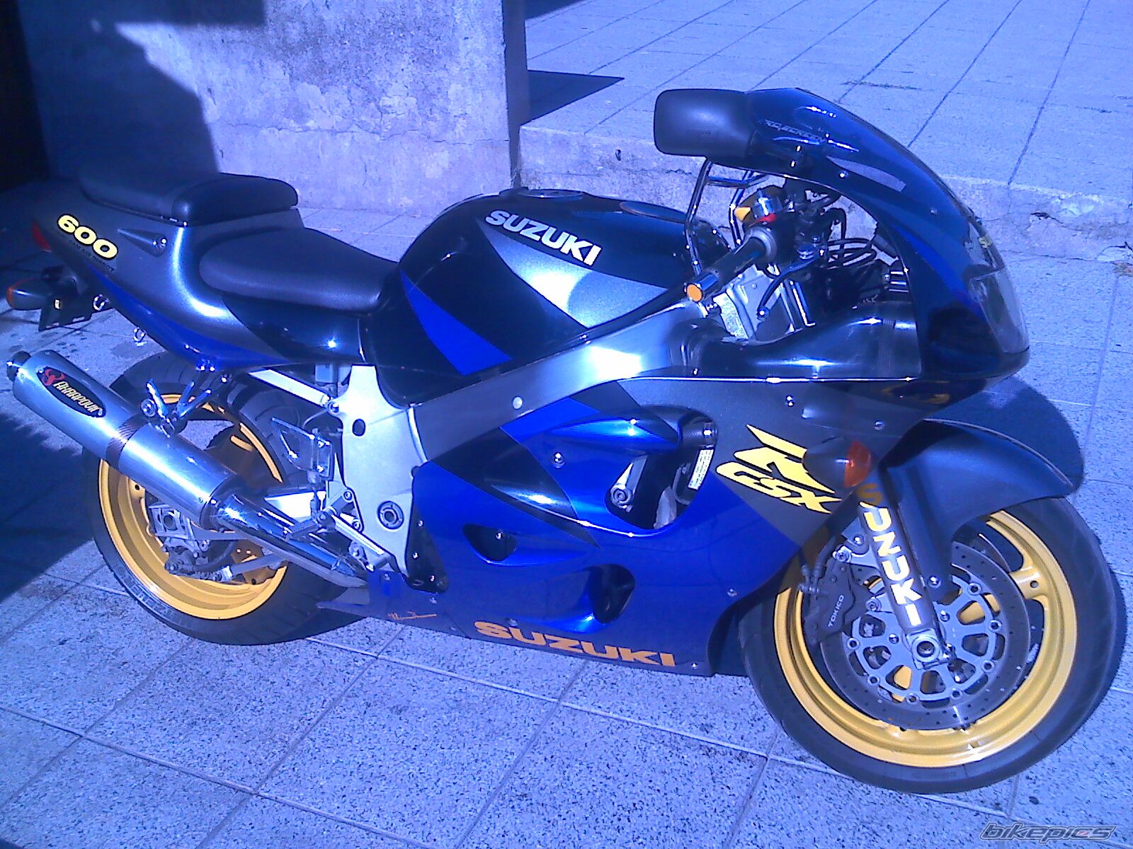 Photo 1729095