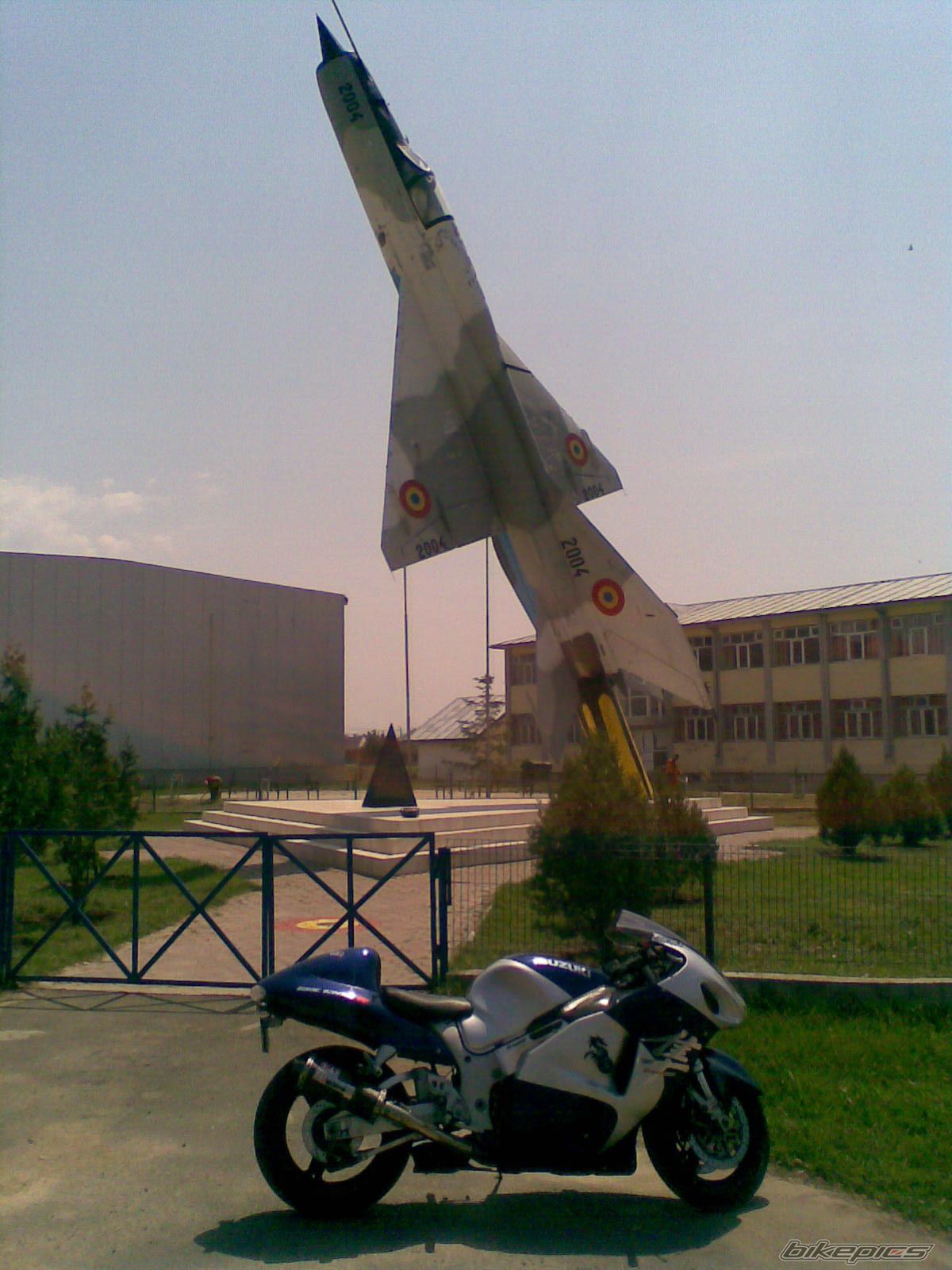 Bike Photo 1729335