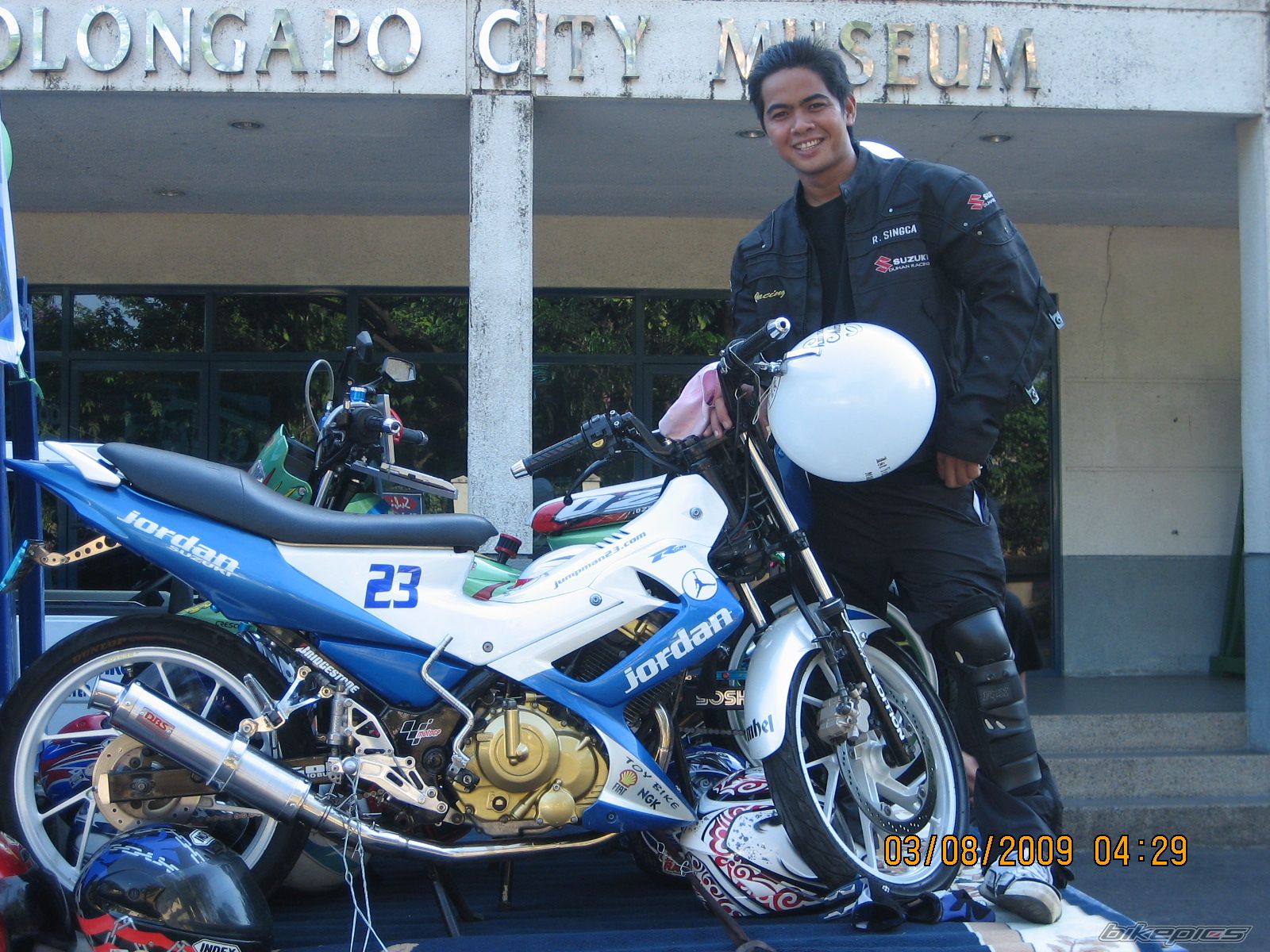 Bike Photo 1729524