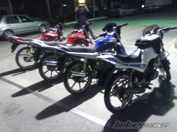 Photo 1729640