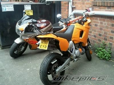 Photo 1729964