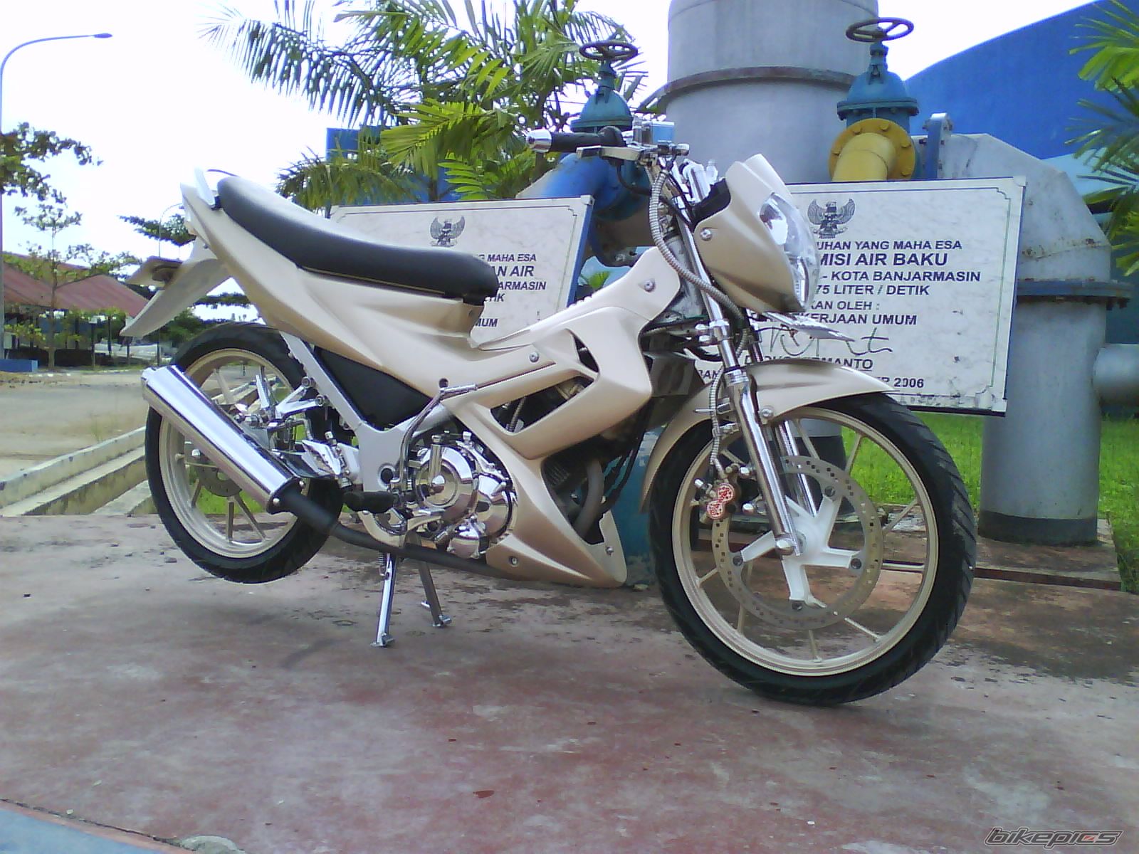 Bike Photo 1730429