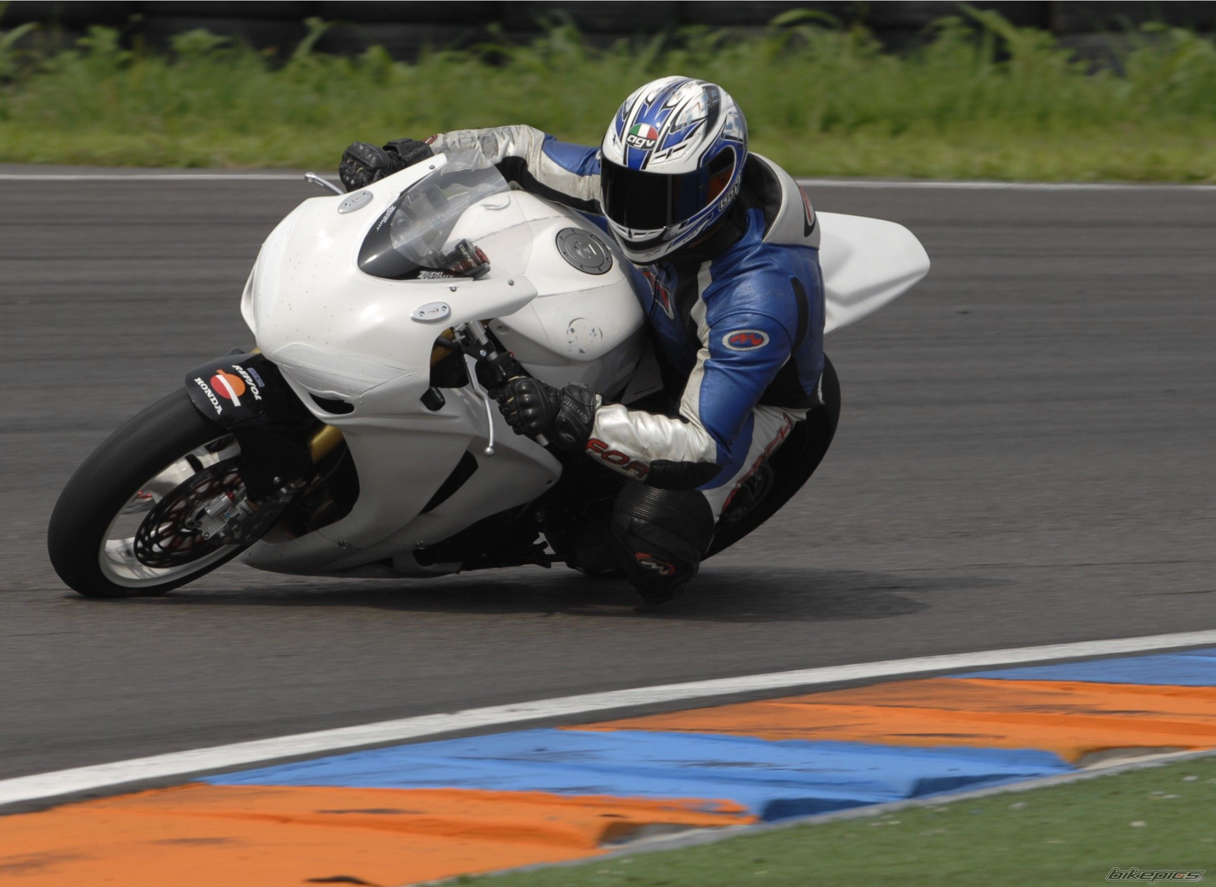 Bike Photo 1730623