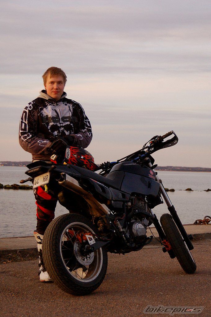 Bike Photo 1730985