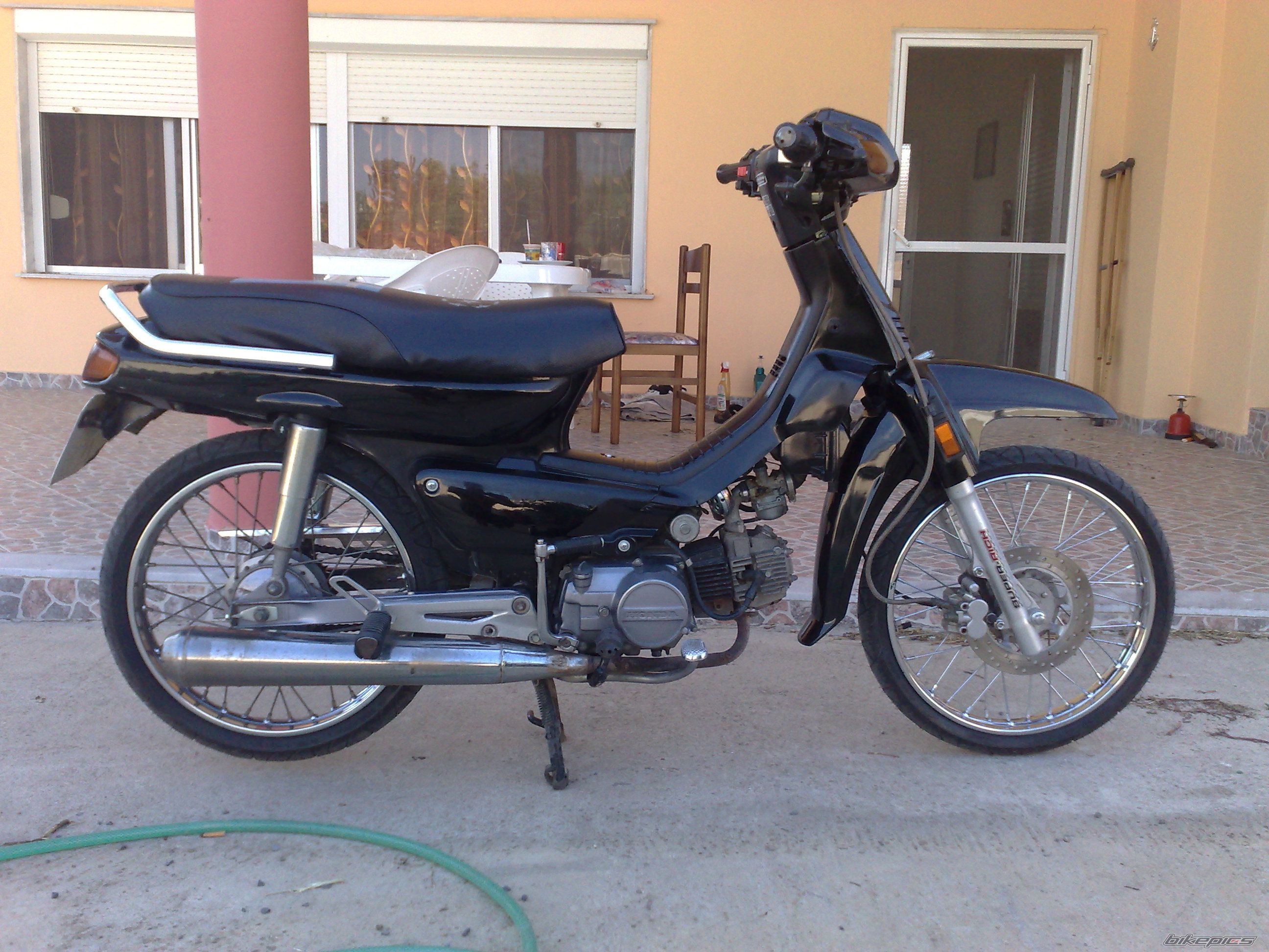 Photo 1731472