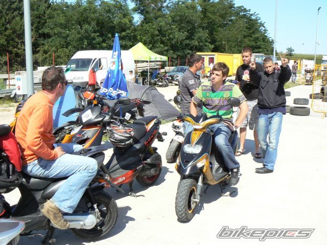 Bike Photo 1732886