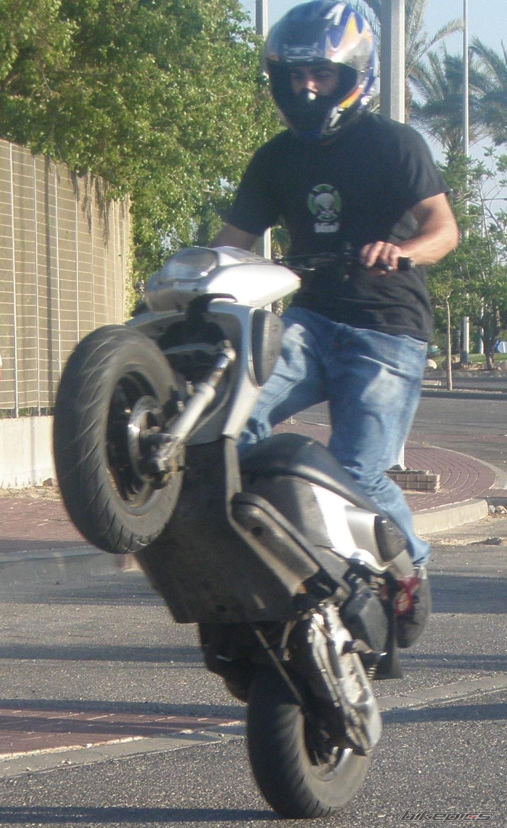 Bike Photo 1733176