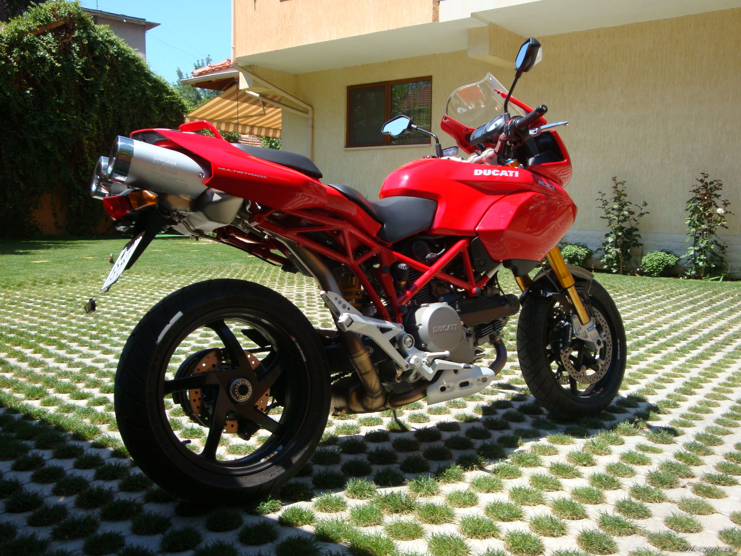 Photo 1733343