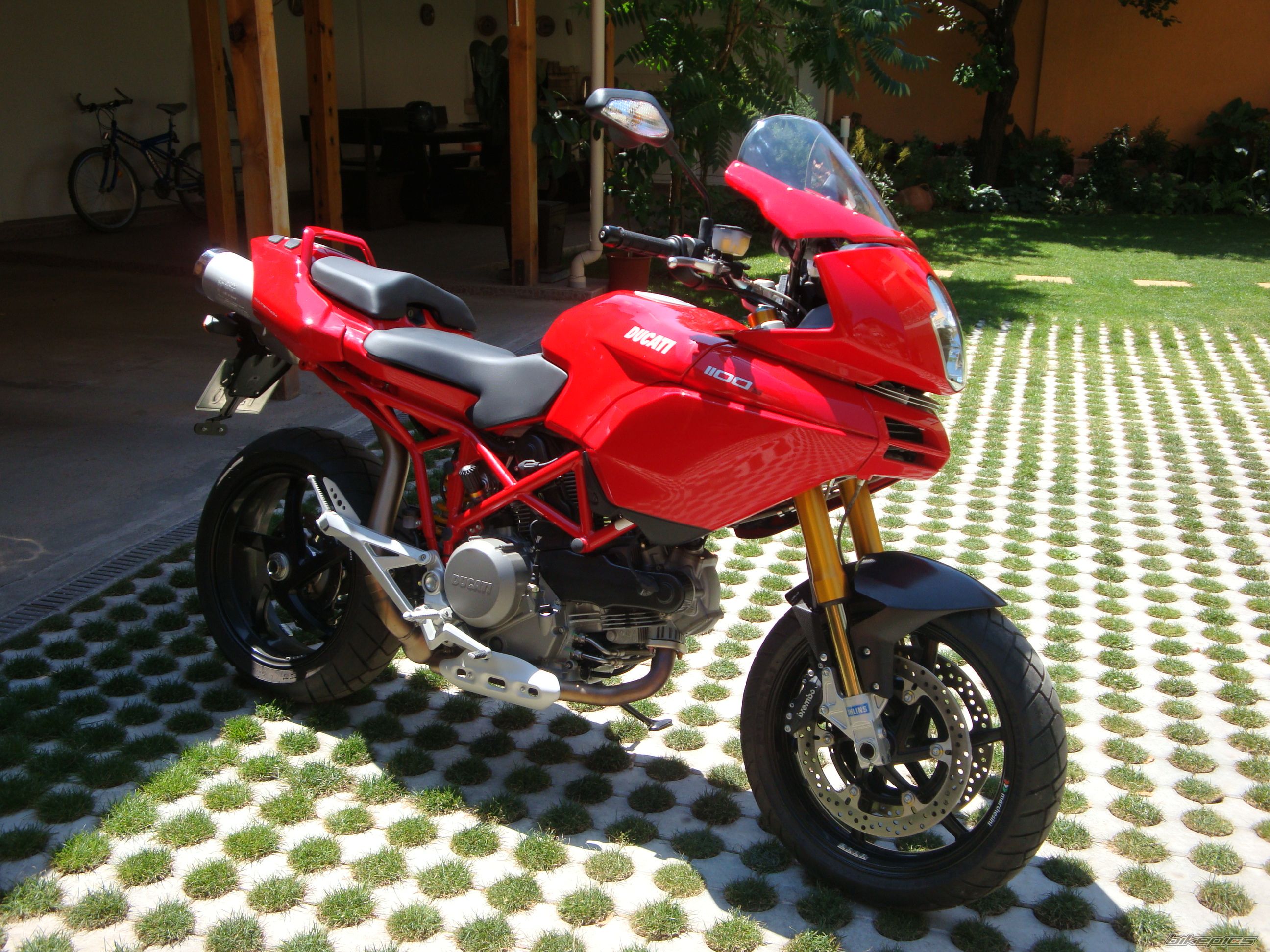 Bike Photo 1733344