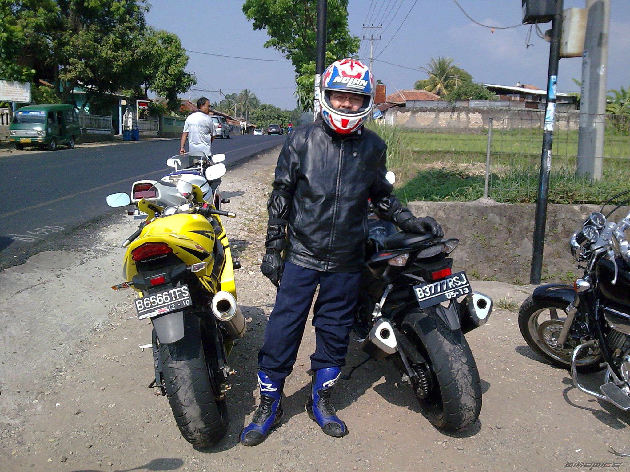 Bike Photo 1733556