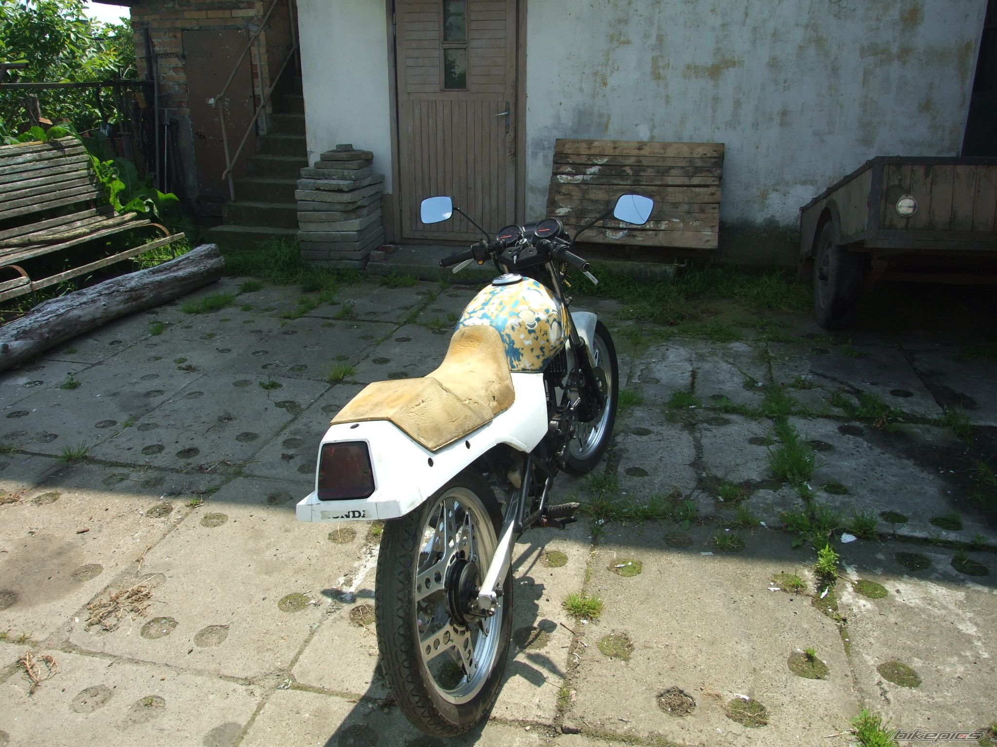 Photo 1733825