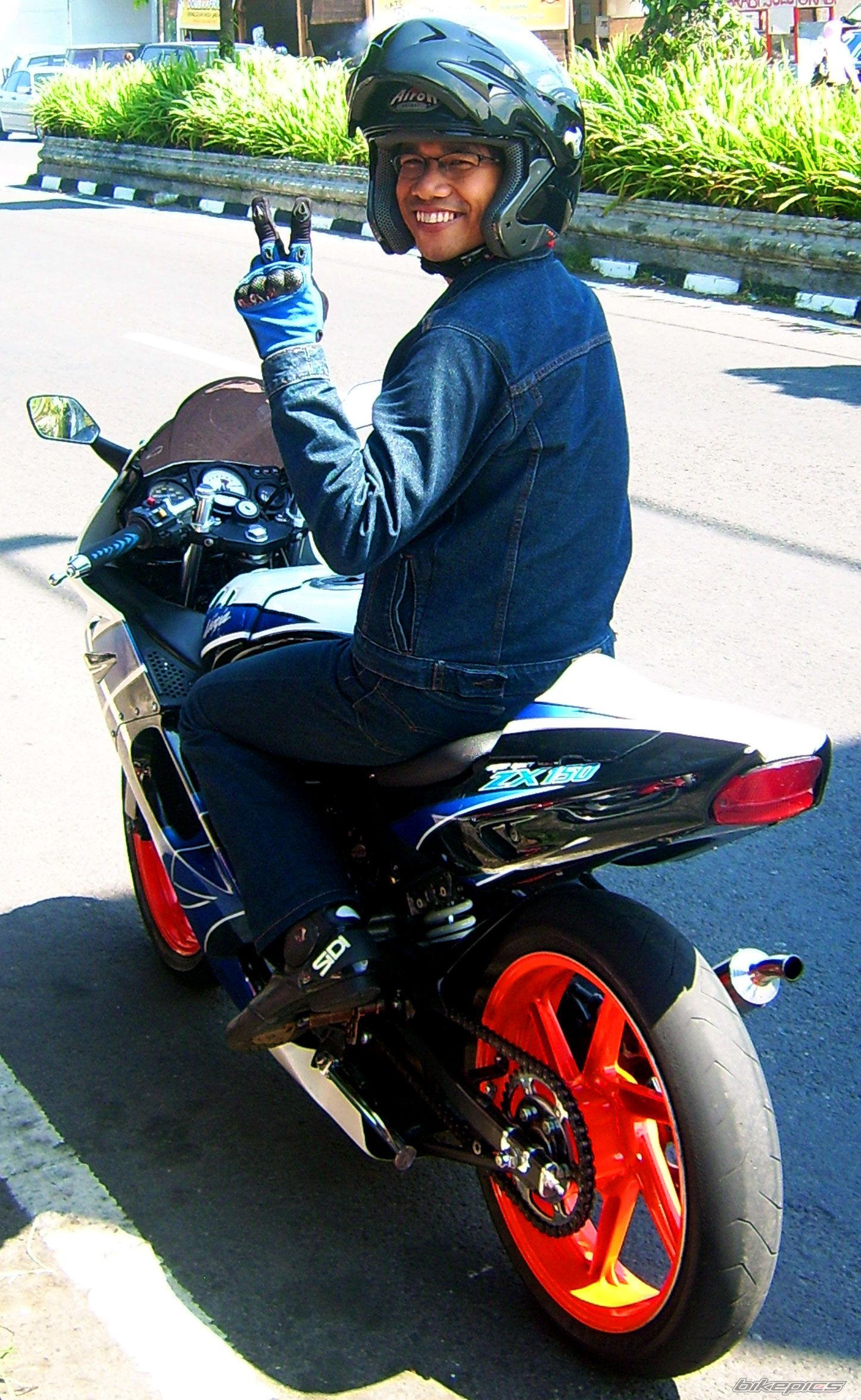Photo 1734697