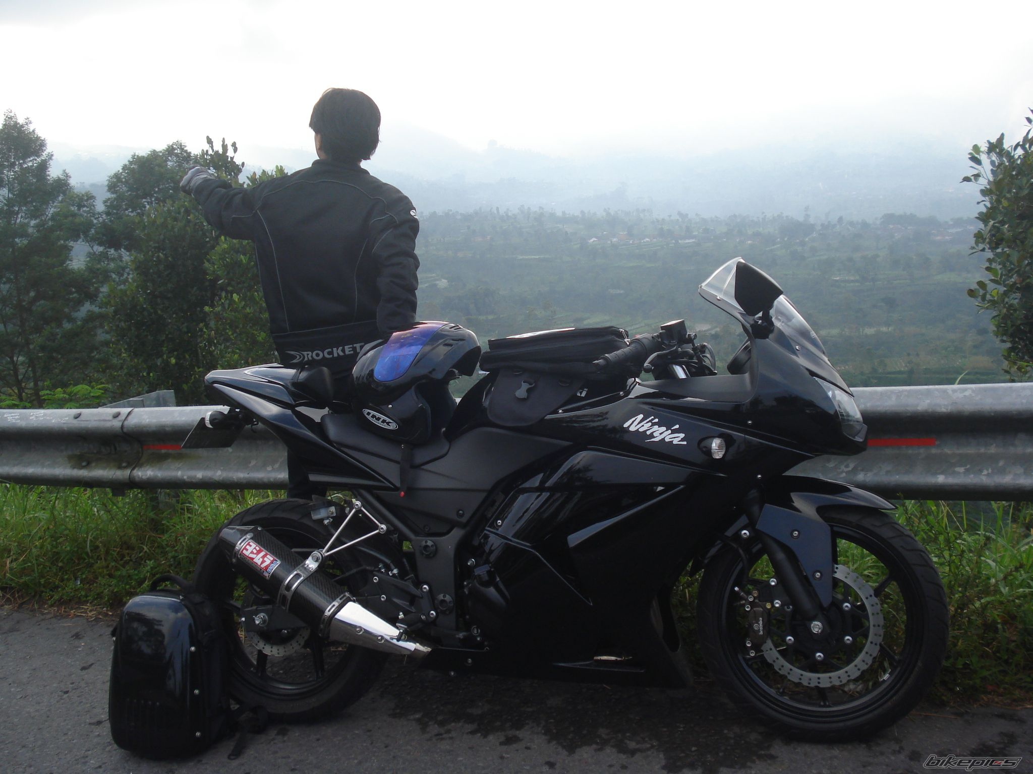 Photo 1734699
