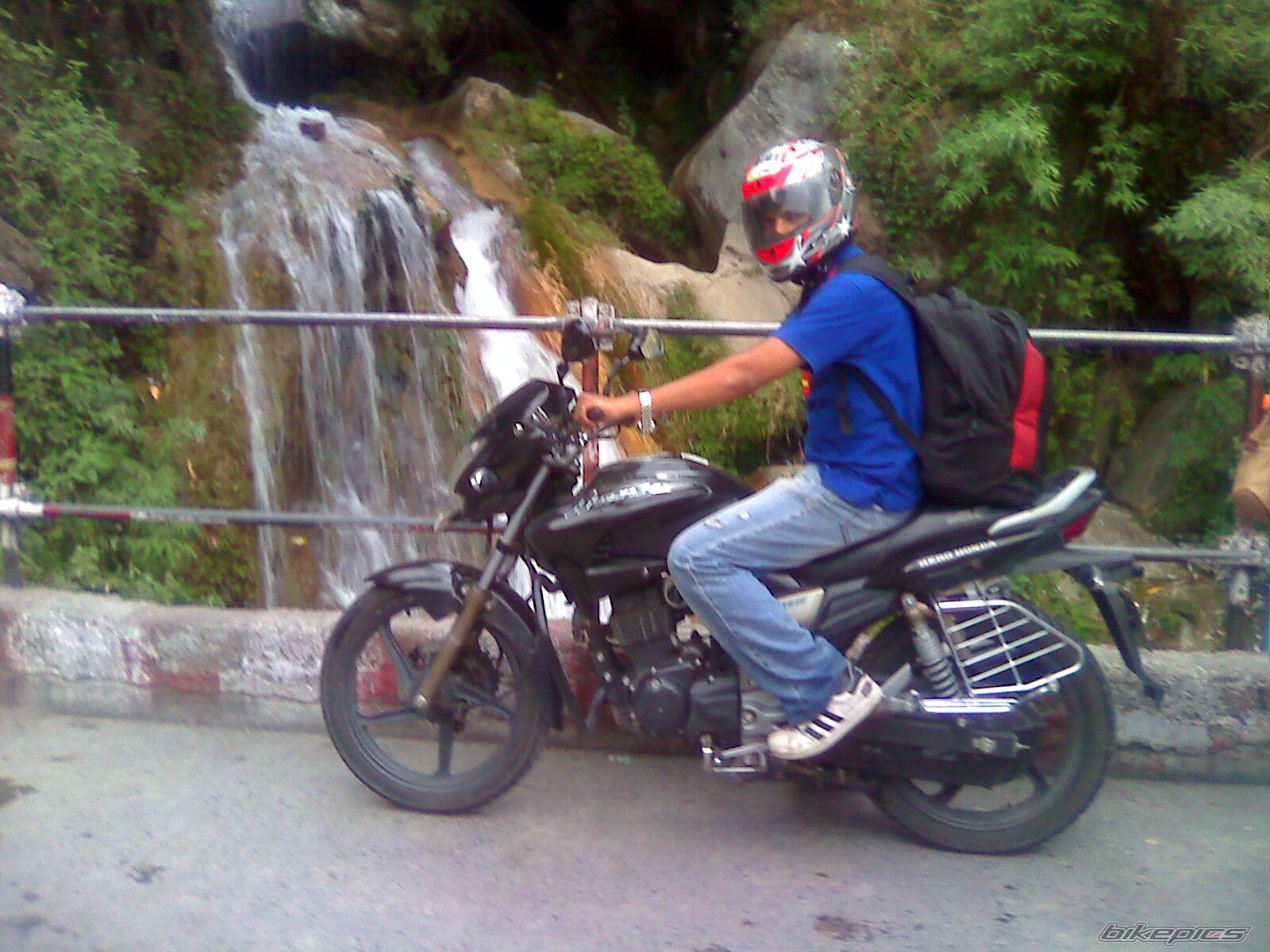 Photo 1734943