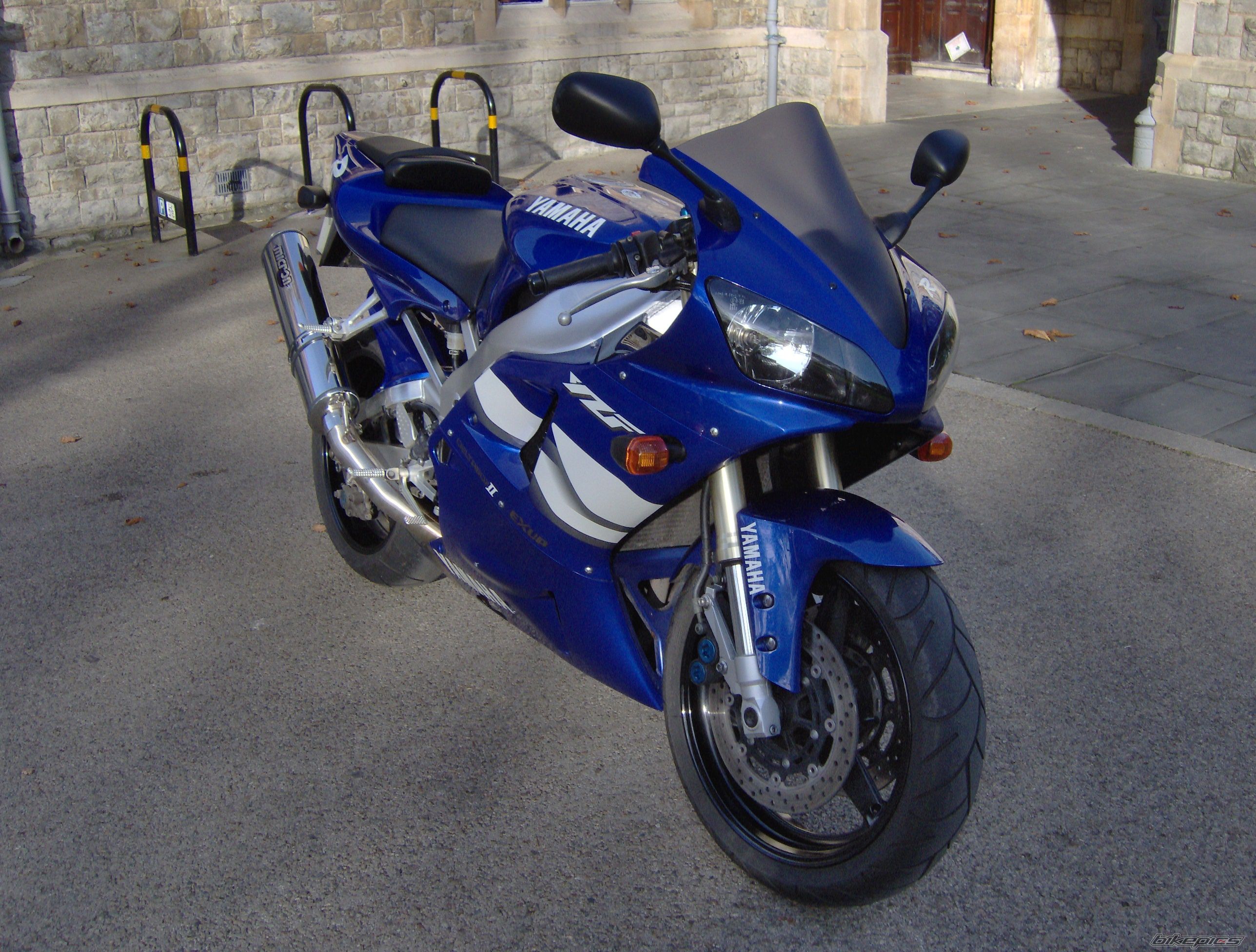 Photo 1735105