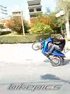 Photo 1735215