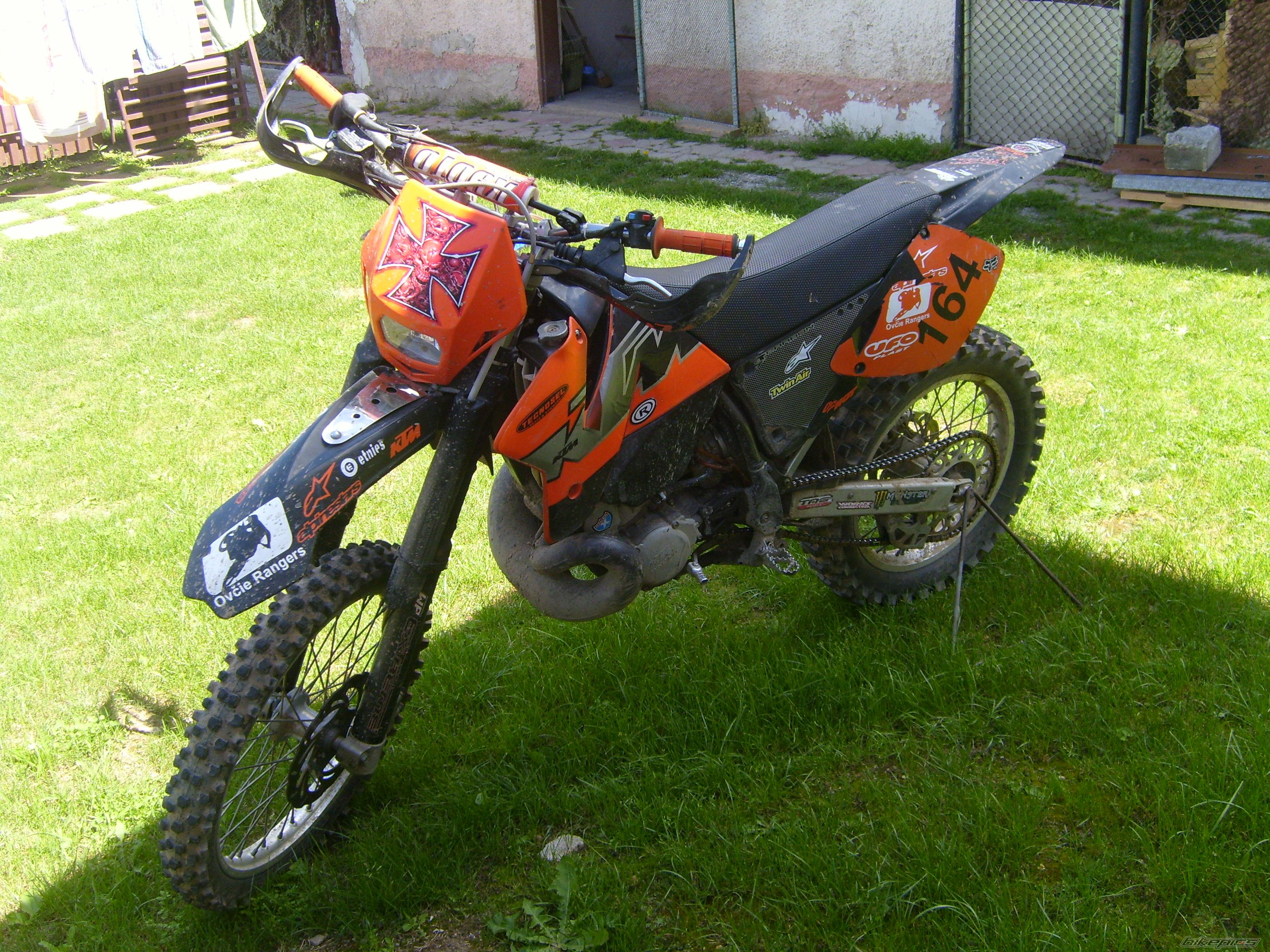 Photo 1736052