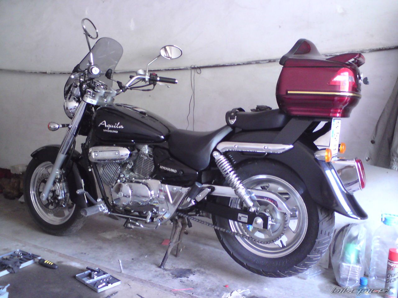 Photo 1736132