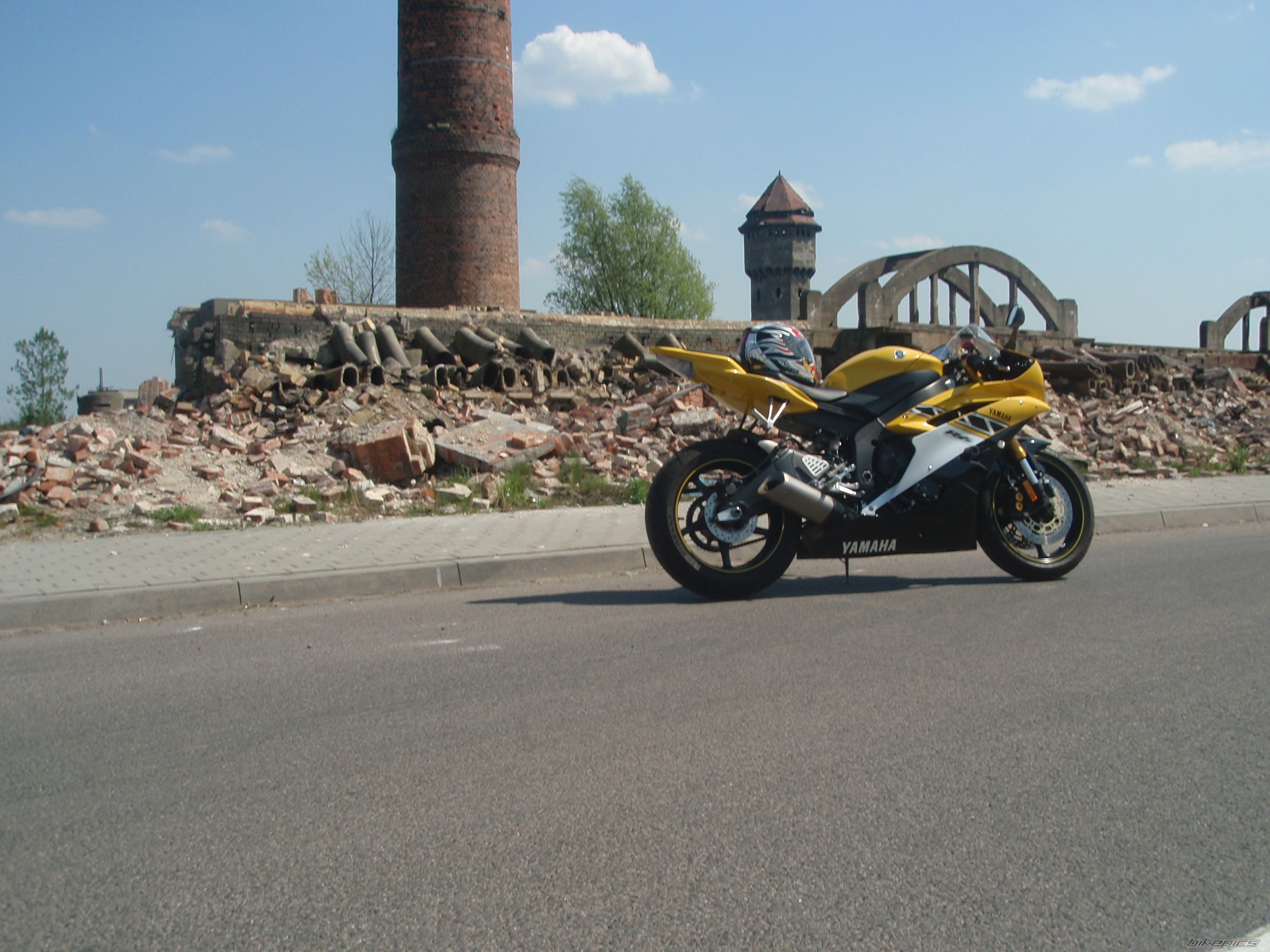 Photo 1736140