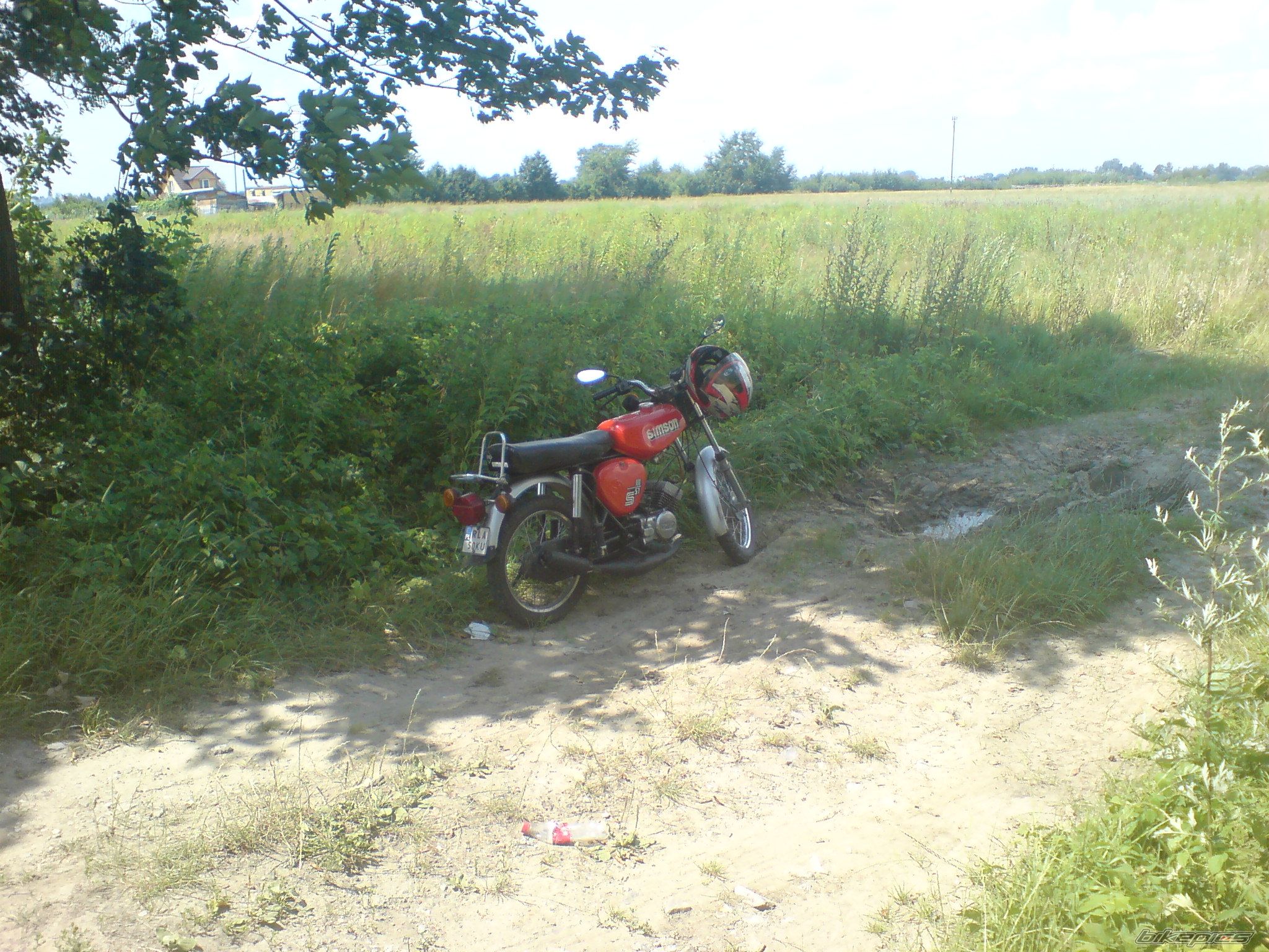 Photo 1736165
