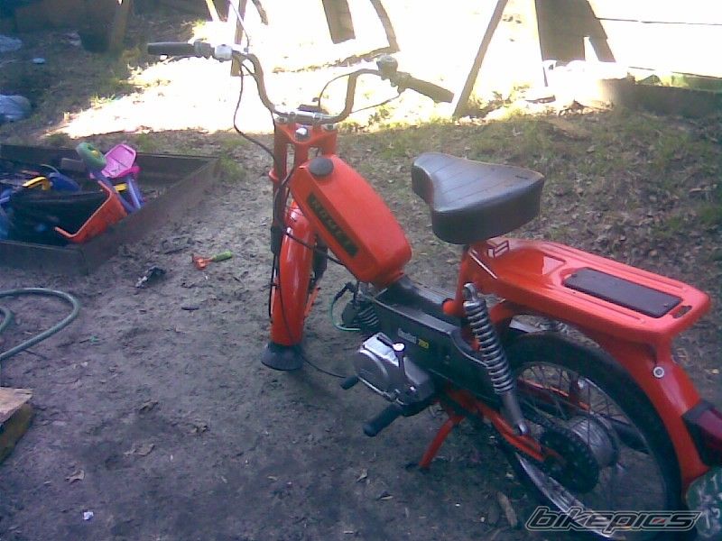 Photo 1736193