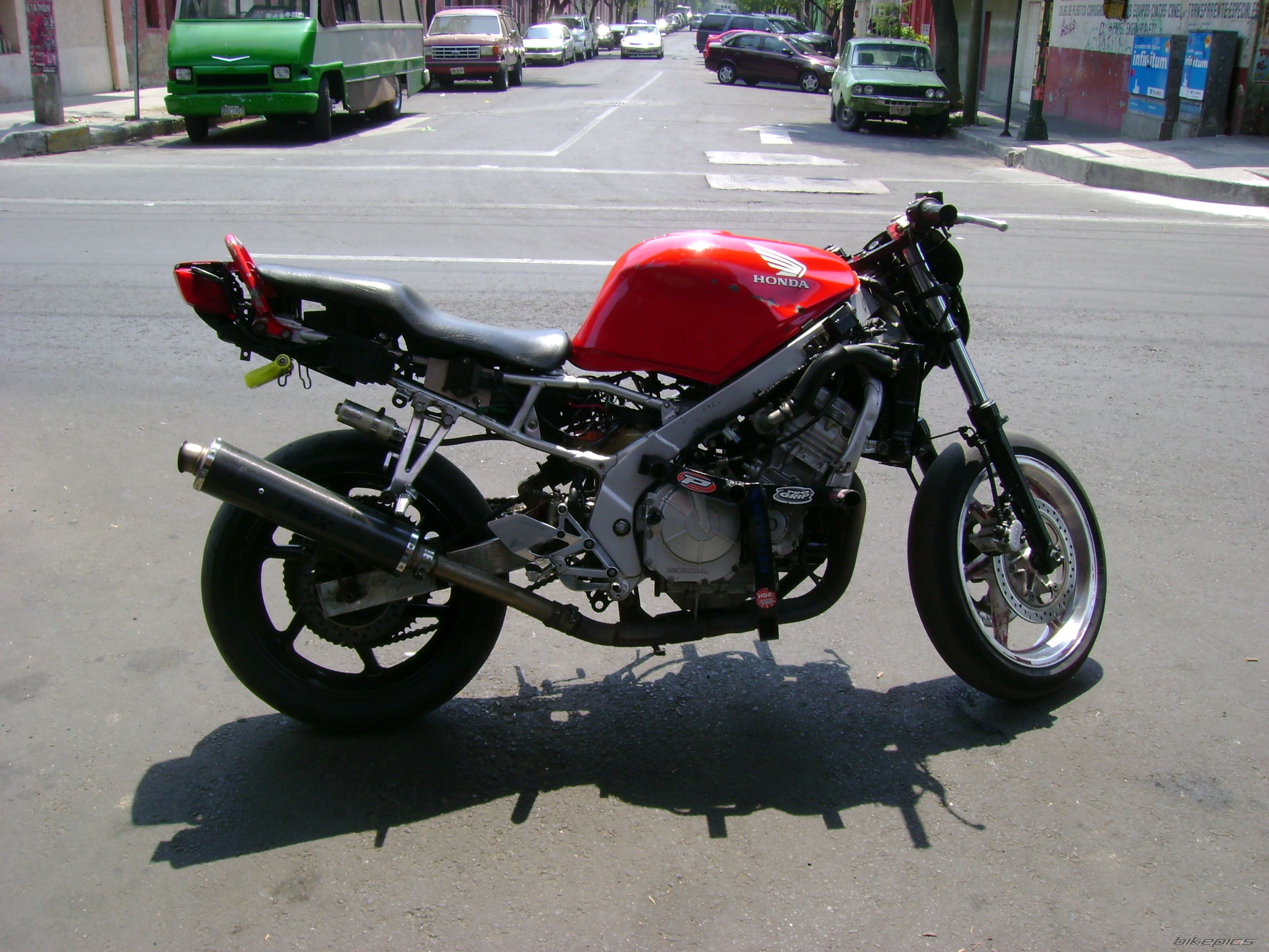 Photo 1736327