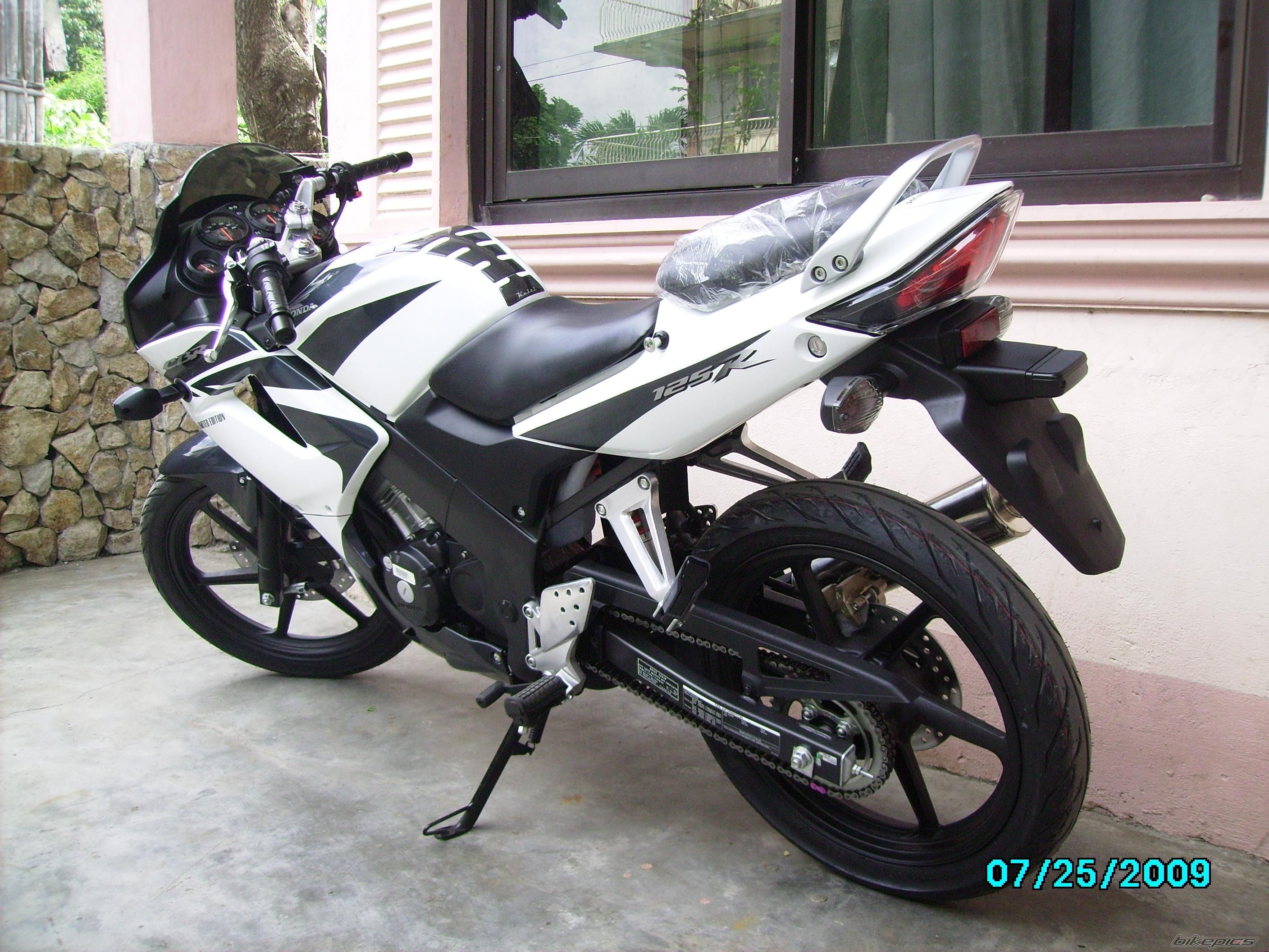 Photo 1736396
