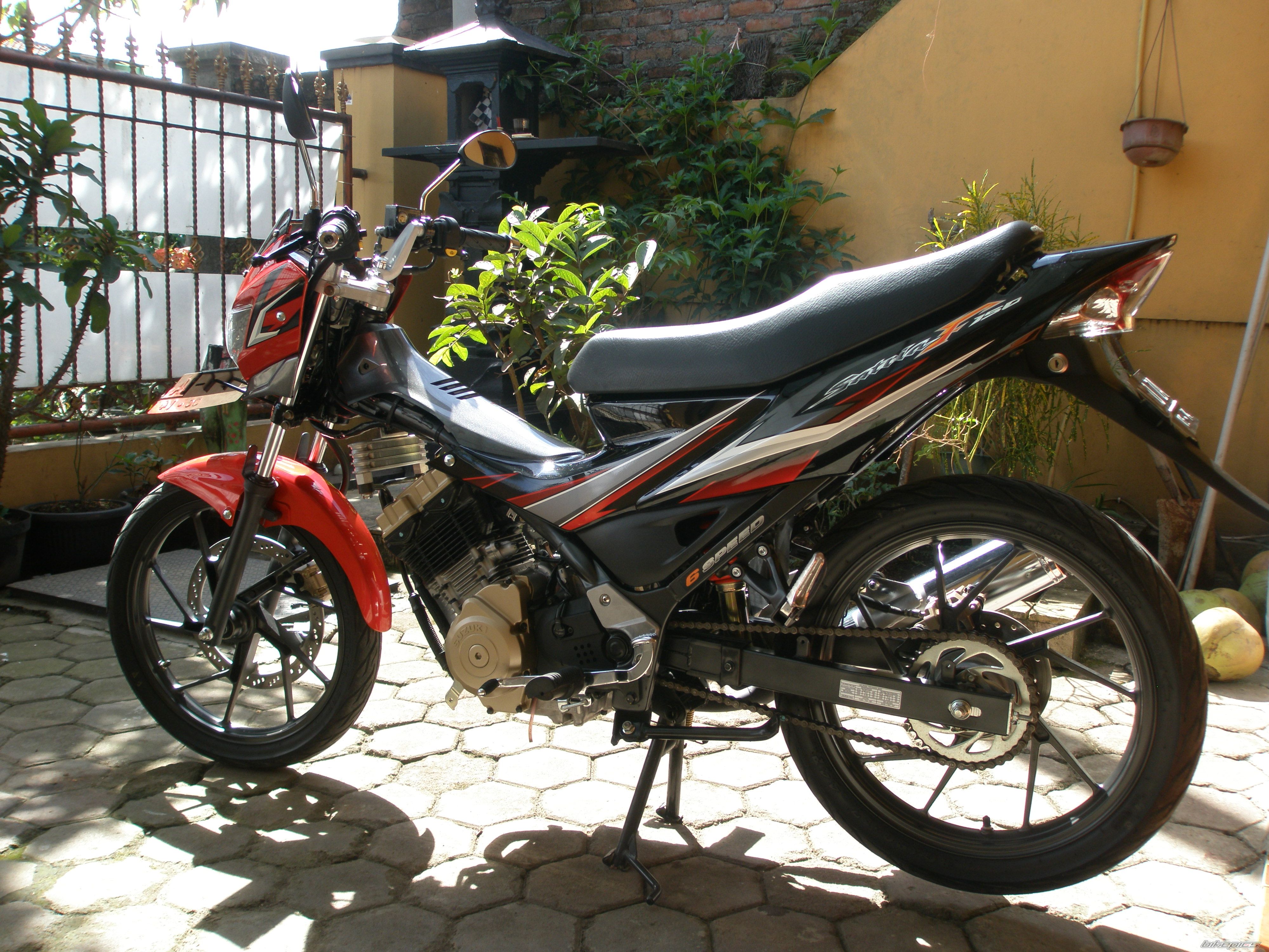 Photo 1736432
